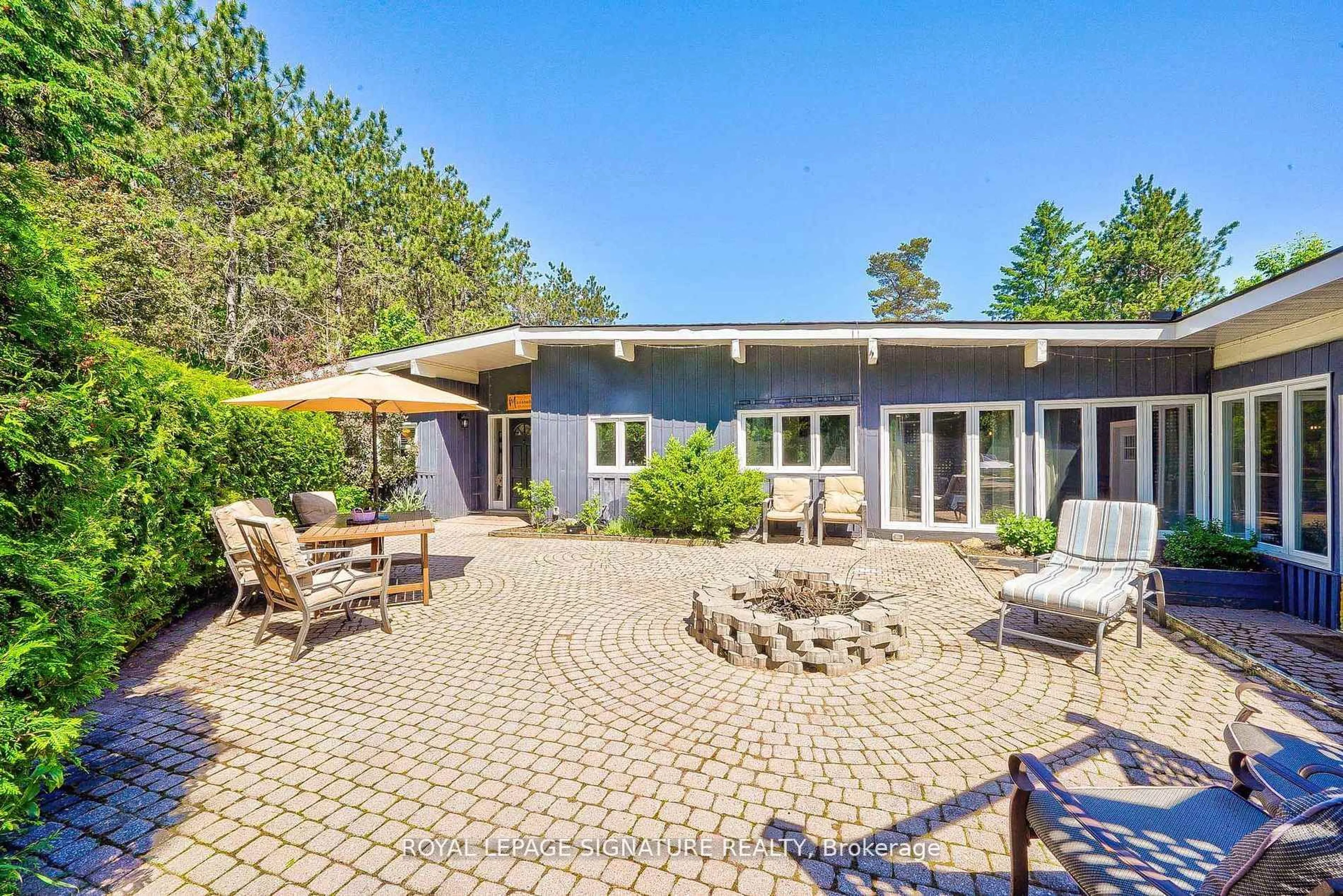 Patio, unknown for 6554 9th Line, New Tecumseth Ontario L0G 1A0