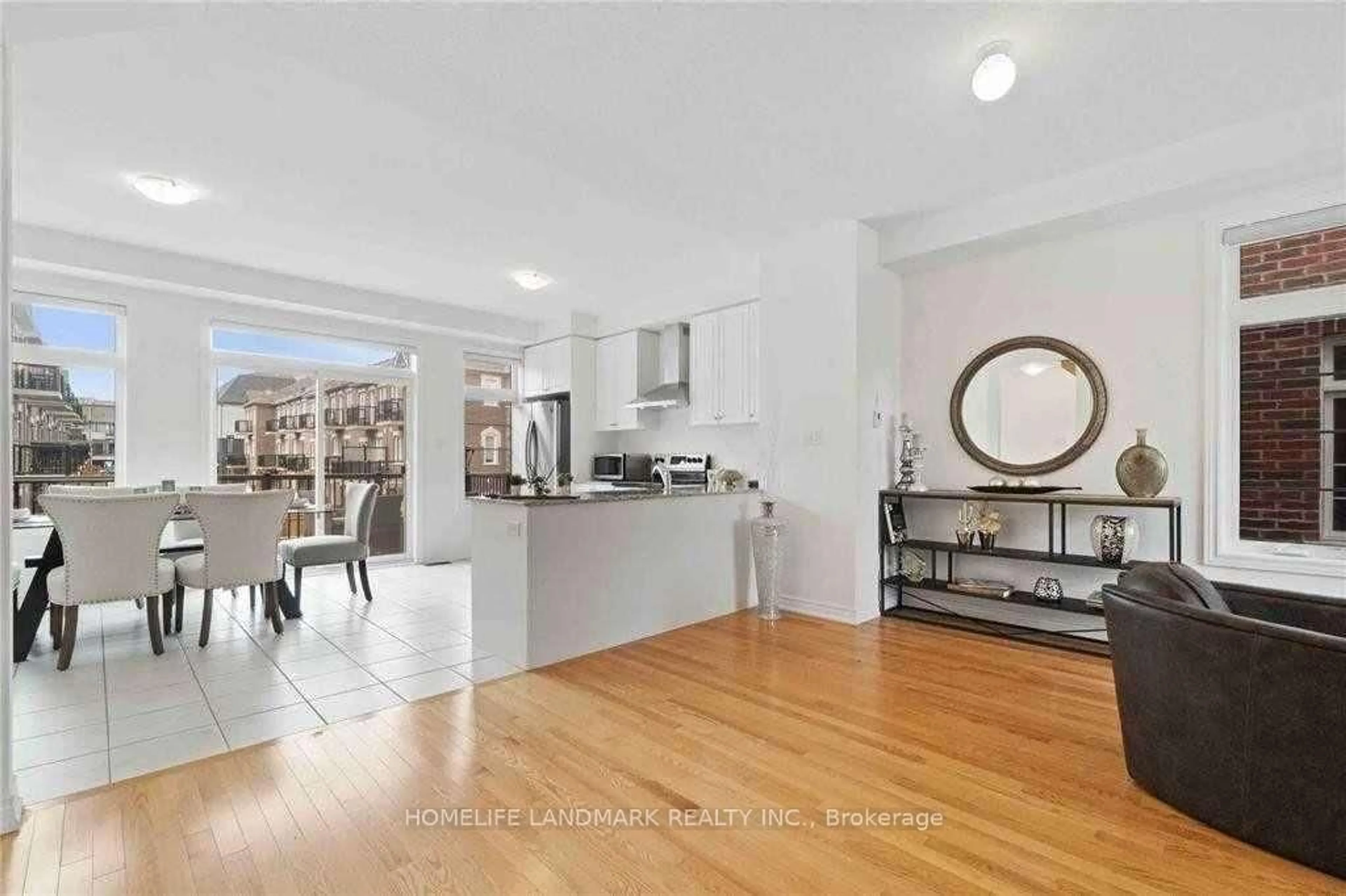 Open concept kitchen, unknown for 6D Parker Ave, Richmond Hill Ontario L4E 1H3