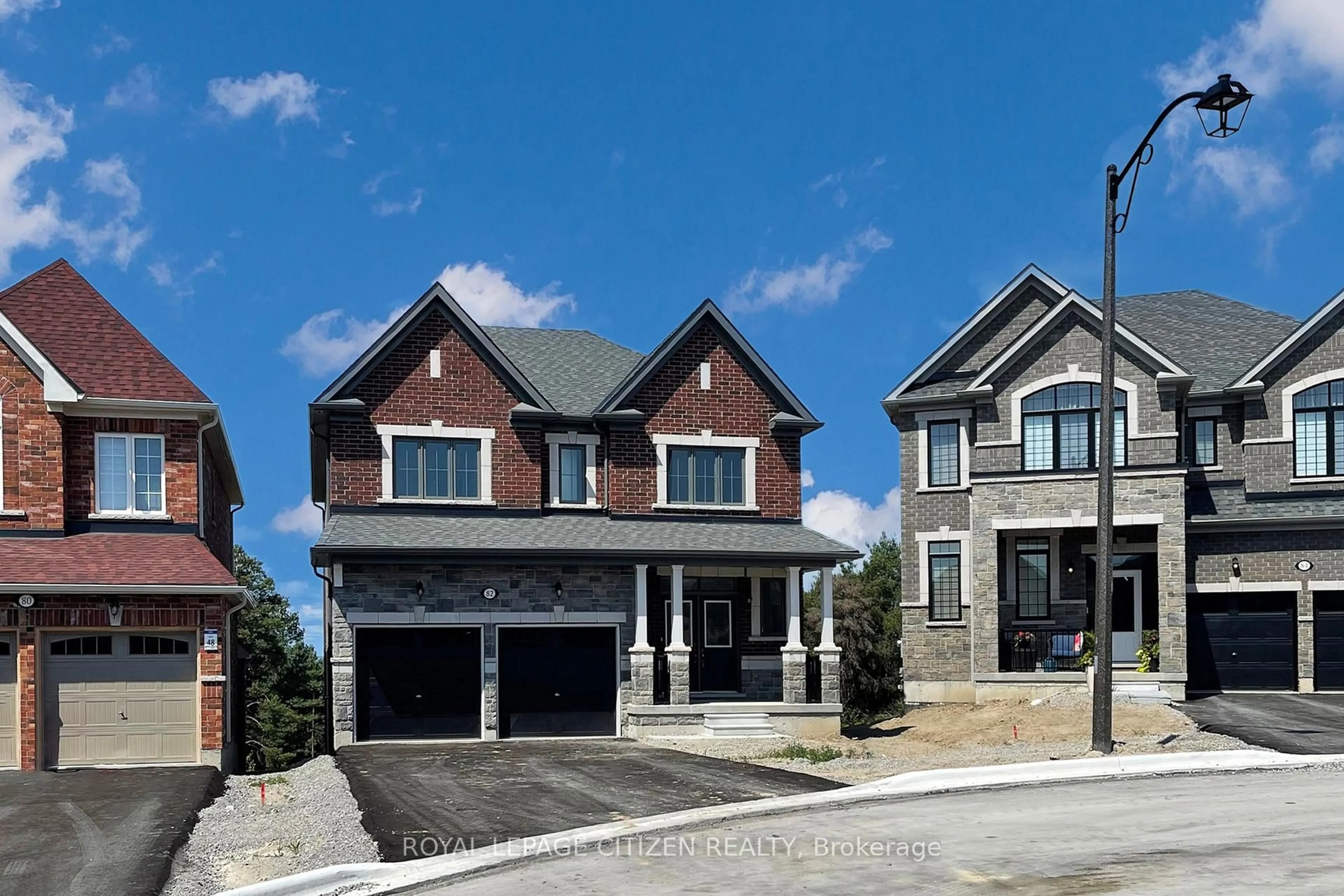 Home with brick exterior material, street for 82 Lawrence D. Pridham Ave, New Tecumseth Ontario L9R 0X1