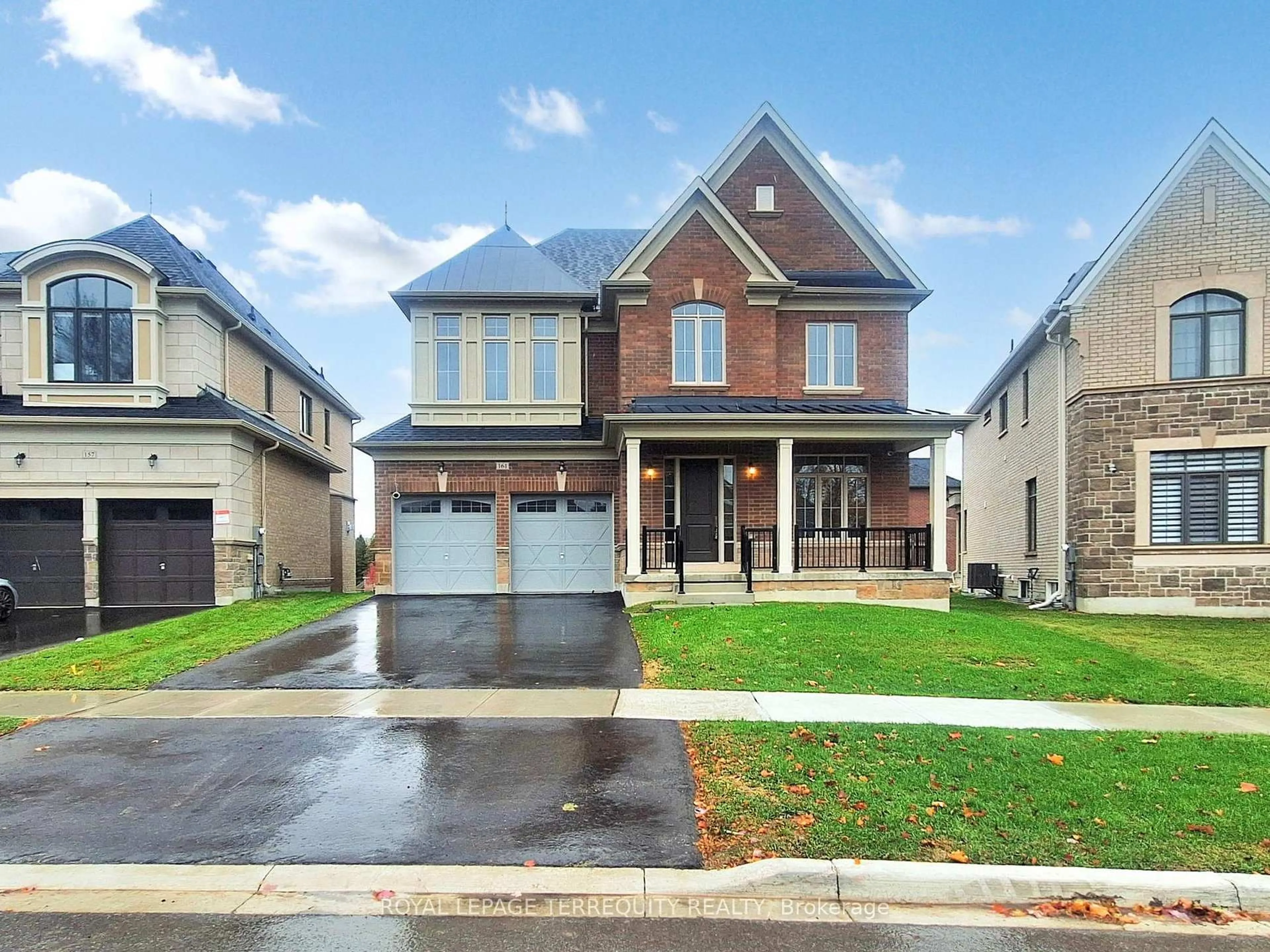Home with brick exterior material, street for 161 Cranberry Lane, Aurora Ontario L4G 5Z4