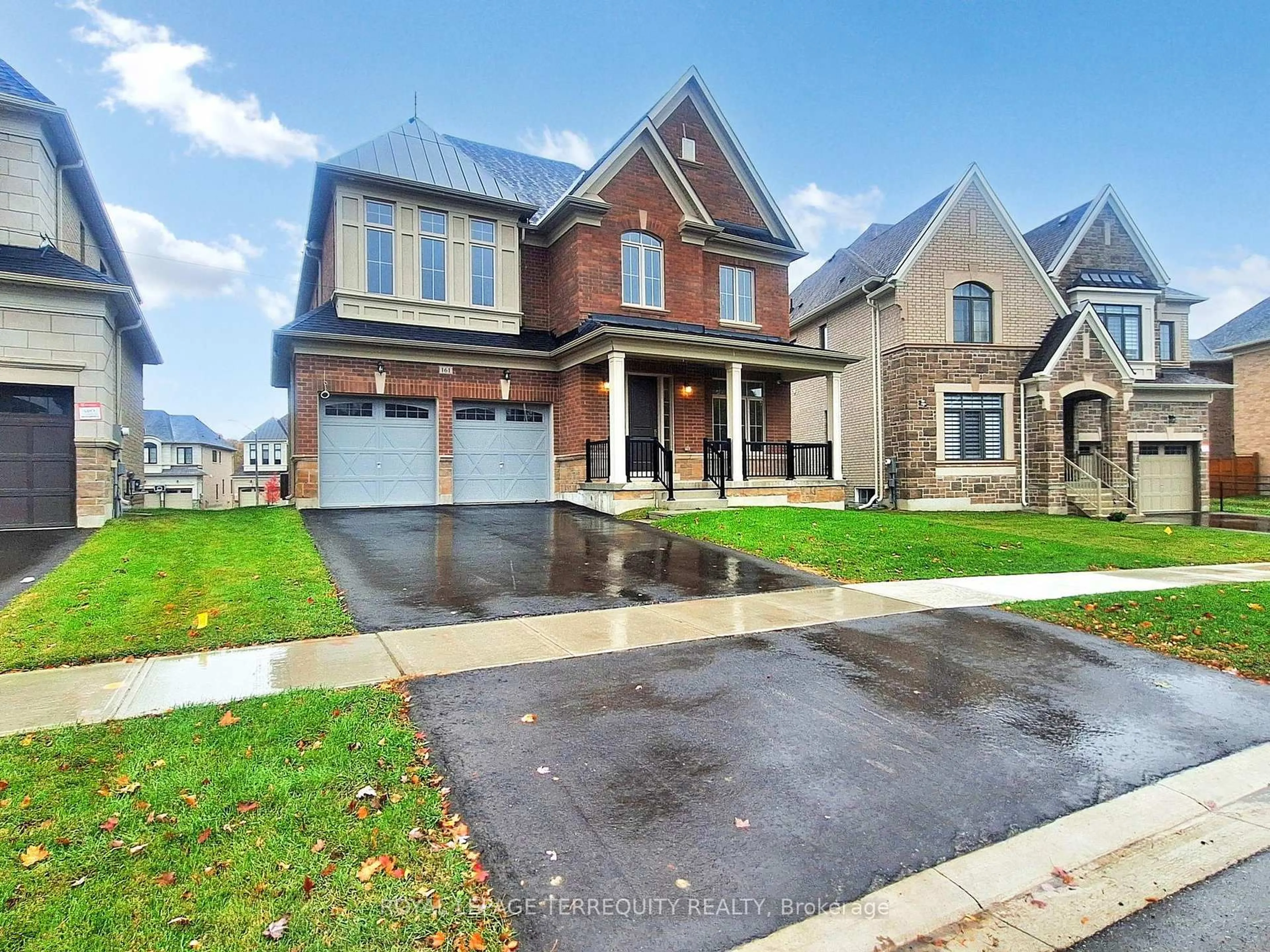 Home with brick exterior material, street for 161 Cranberry Lane, Aurora Ontario L4G 5Z4