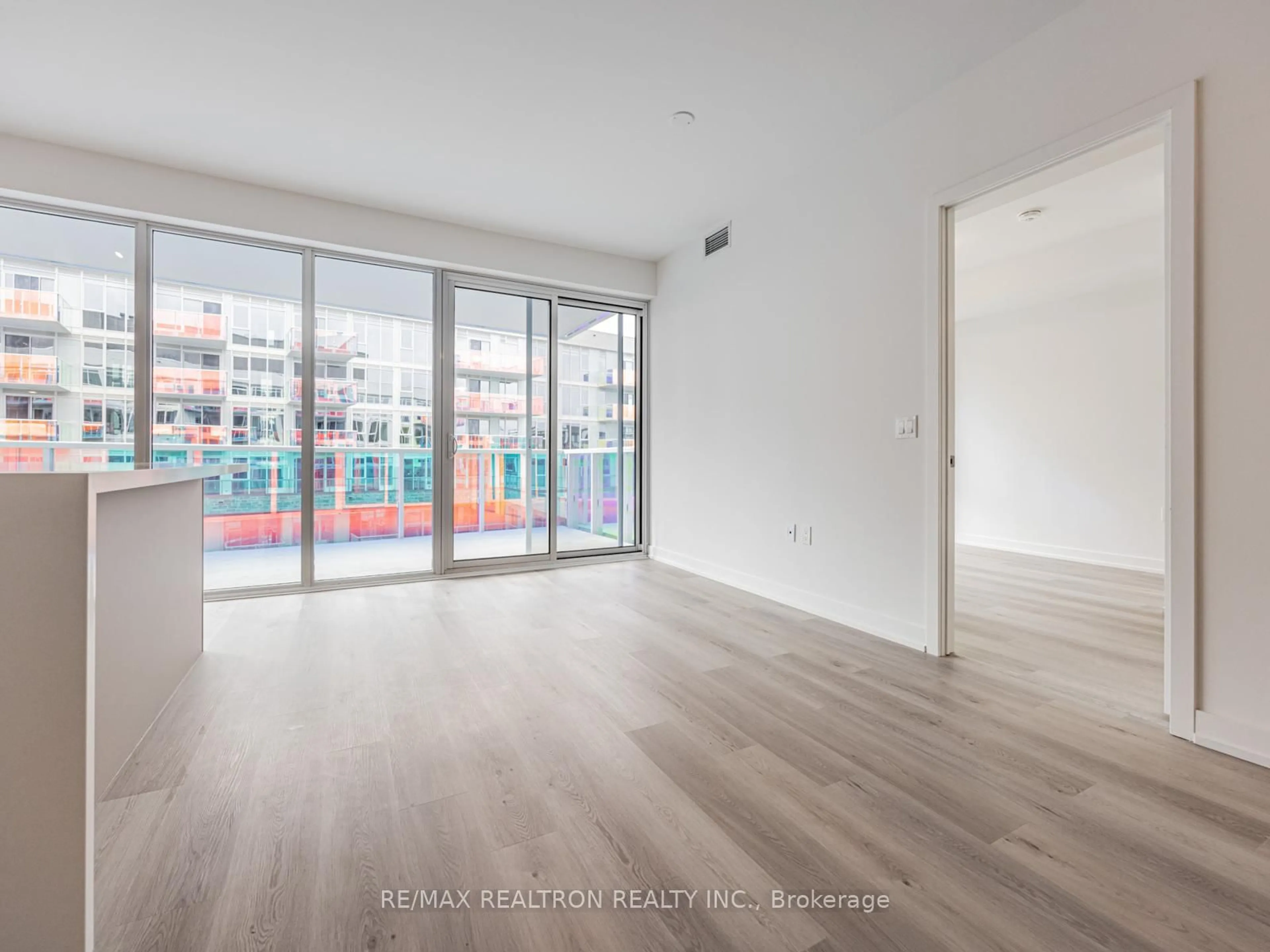 A pic of a room for 333 Sunseeker Ave #428, Innisfil Ontario L9R 0R6