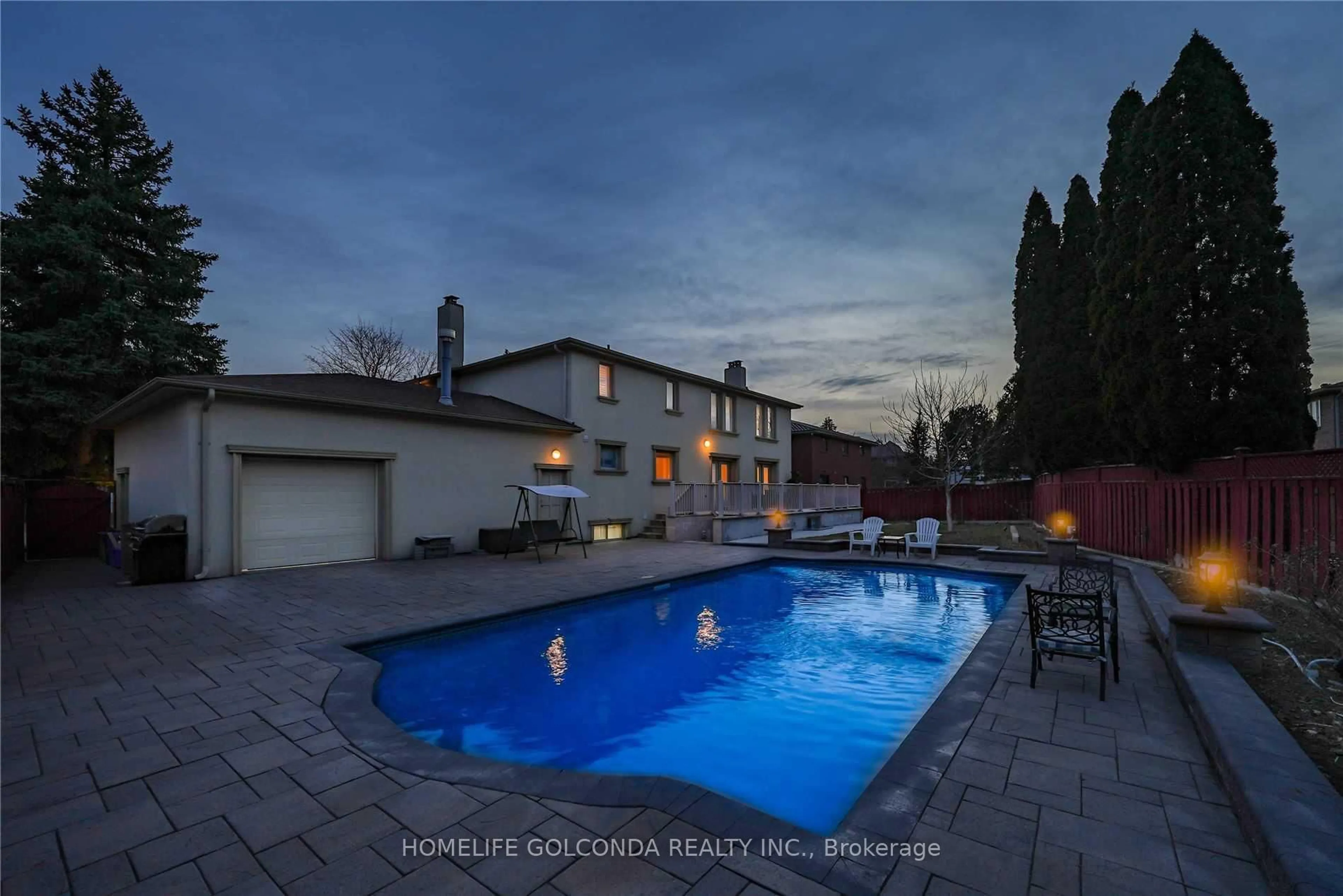 Pool for 27 Dorwood Crt, Vaughan Ontario L4L 1M9