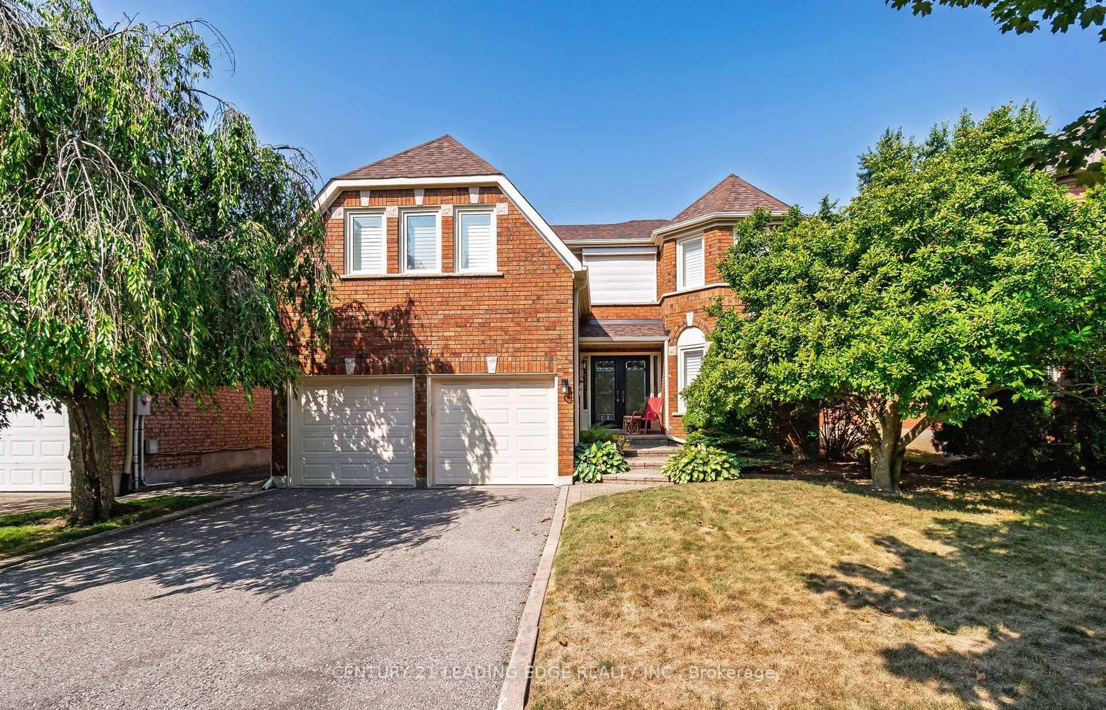 Home with brick exterior material, street for 207 Larkin Ave, Markham Ontario L3P 4Y7