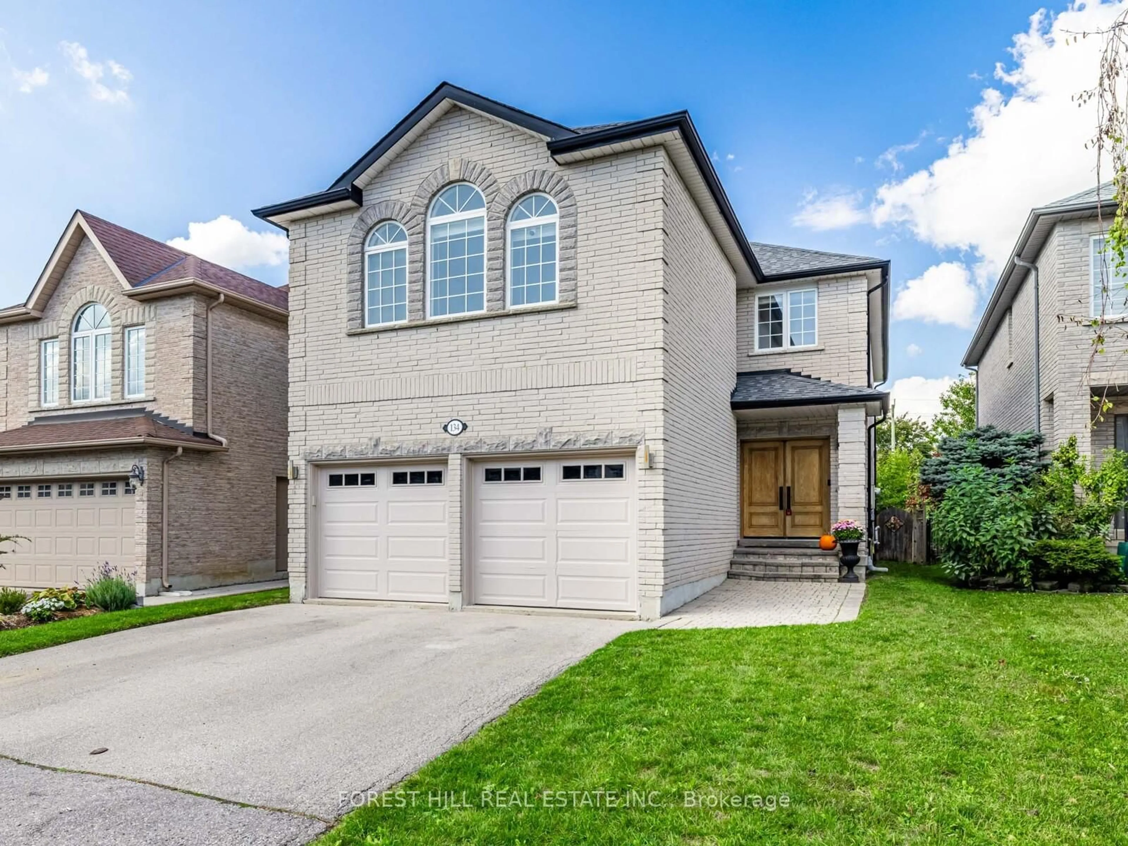 Home with brick exterior material, street for 134 Royal Palm Dr, Vaughan Ontario L4J 8K1