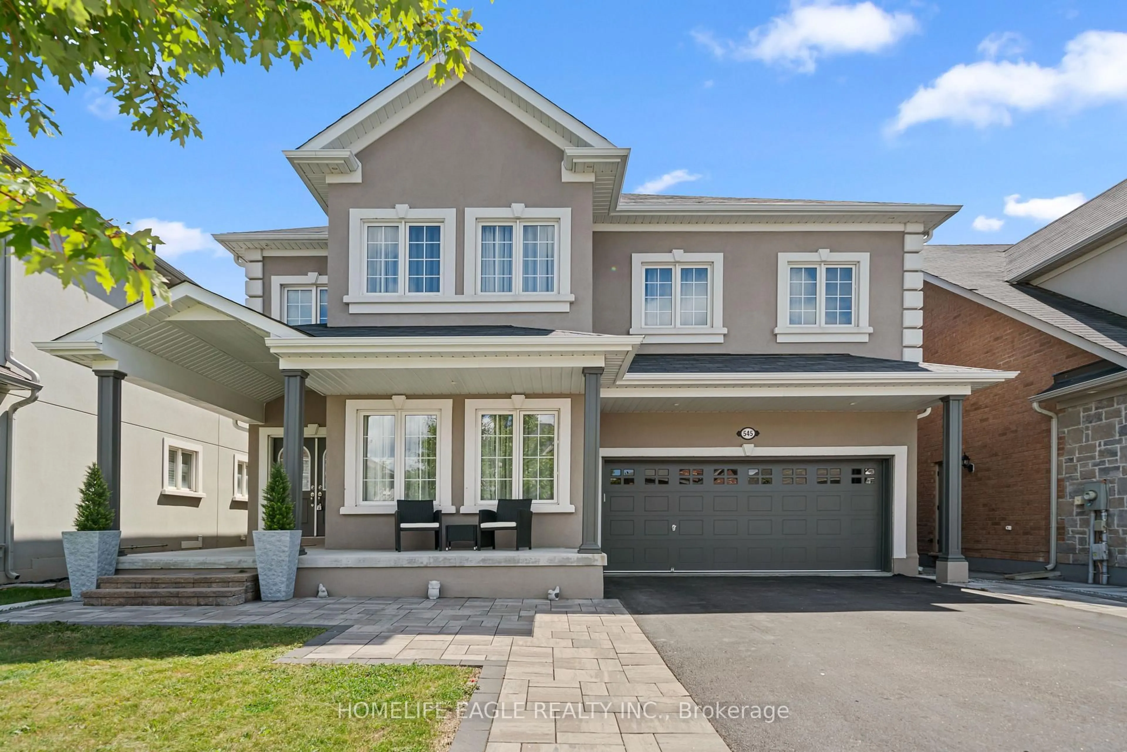 Home with vinyl exterior material, street for 545 Clifford Perry Pl, Newmarket Ontario L3X 0J1