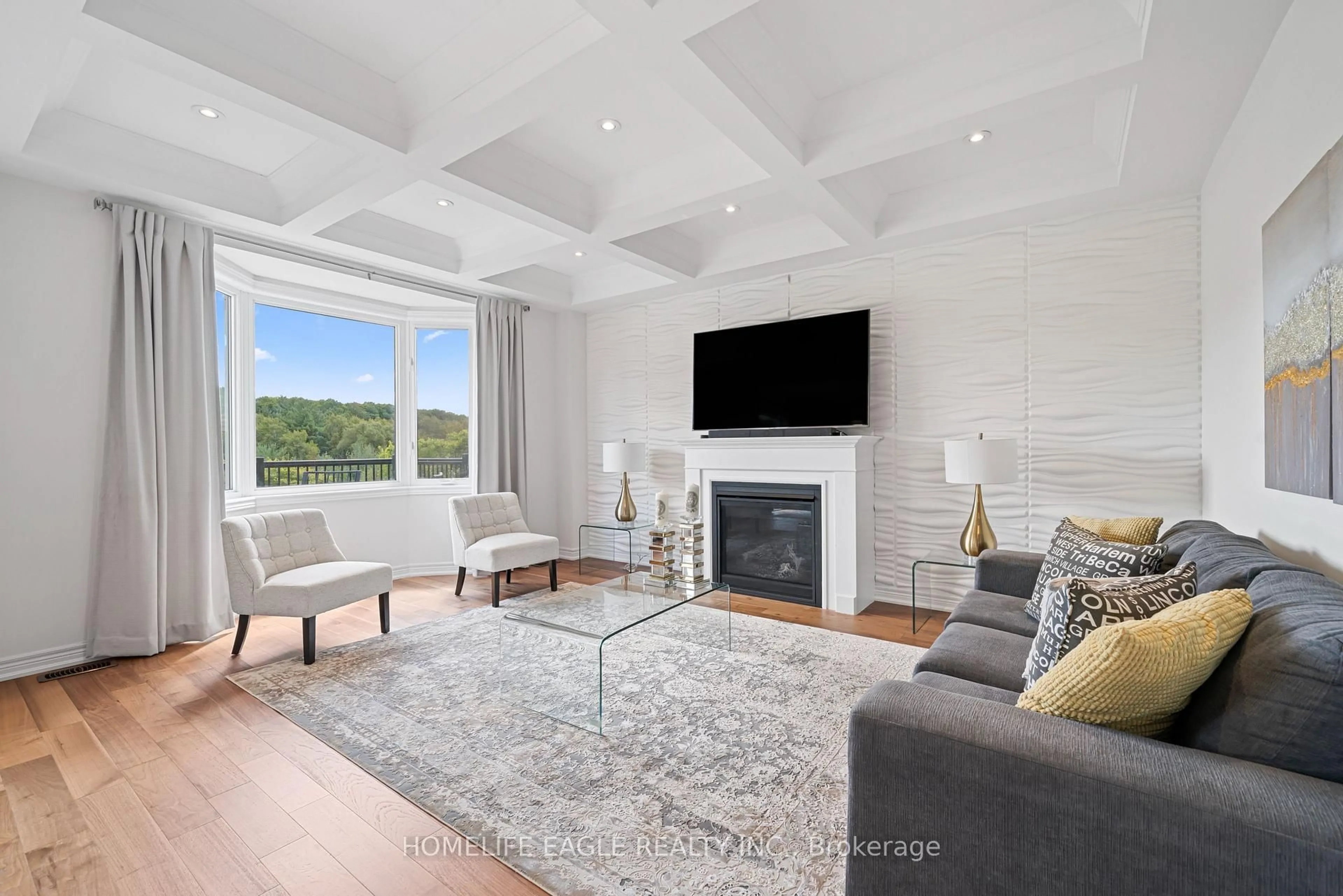 Living room with furniture, unknown for 545 Clifford Perry Pl, Newmarket Ontario L3X 0J1