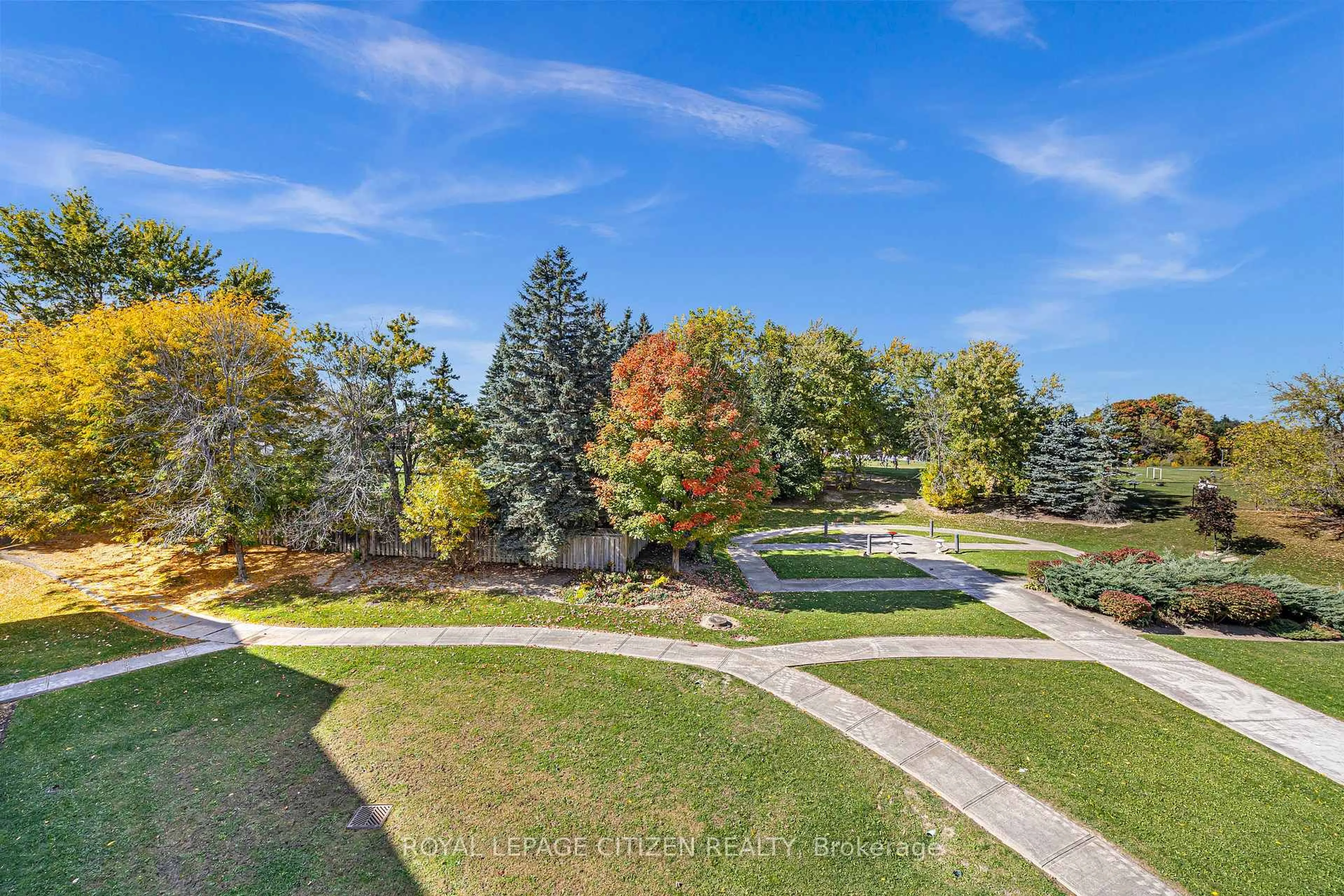 A pic from outside/outdoor area/front of a property/back of a property/a pic from drone, water/lake/river/ocean view for 32 Church St #307, King Ontario L0G 1T0