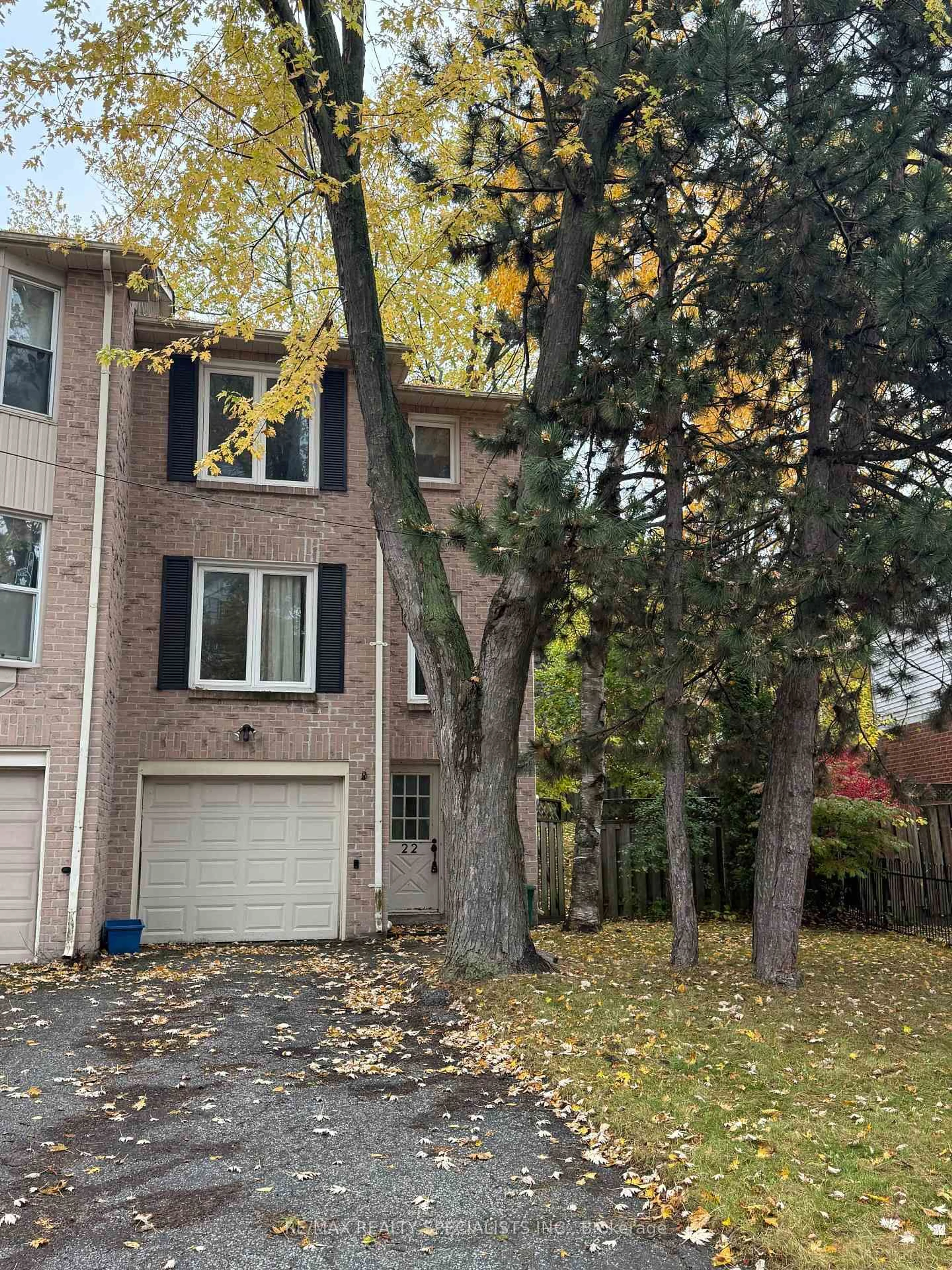 Unknown for 22 Joanna Cres, Vaughan Ontario L4J 5E7