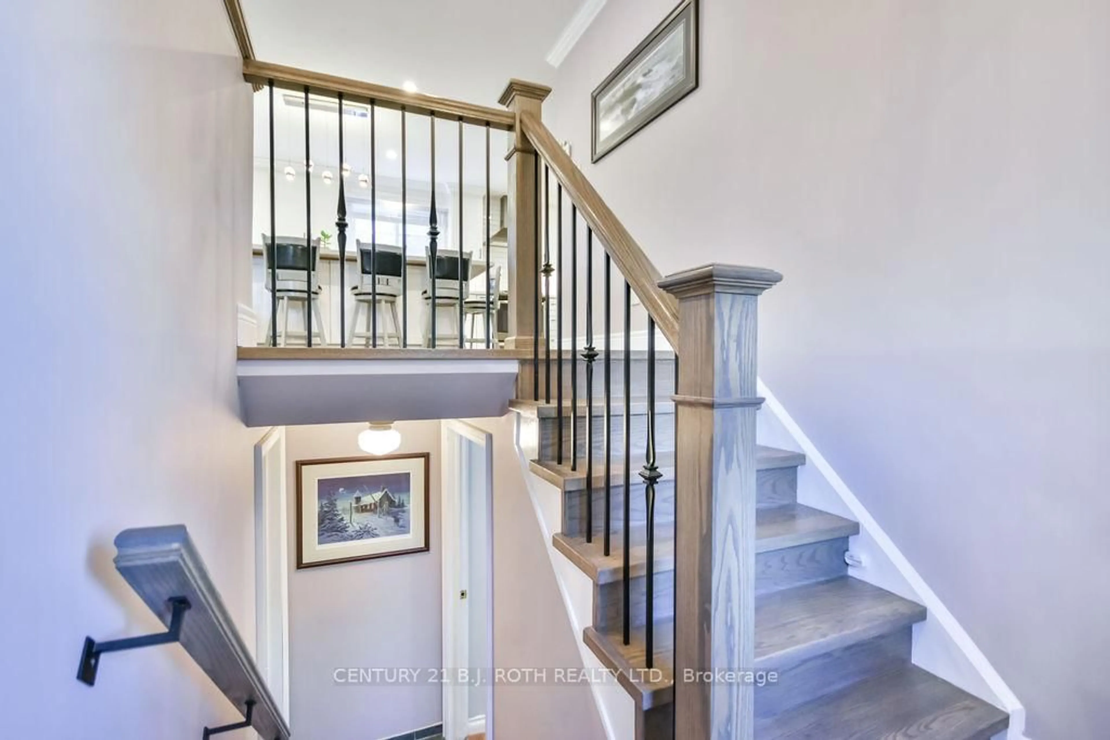 Stairs for 58 Collings Ave, Bradford West Gwillimbury Ontario L3Z 1S3