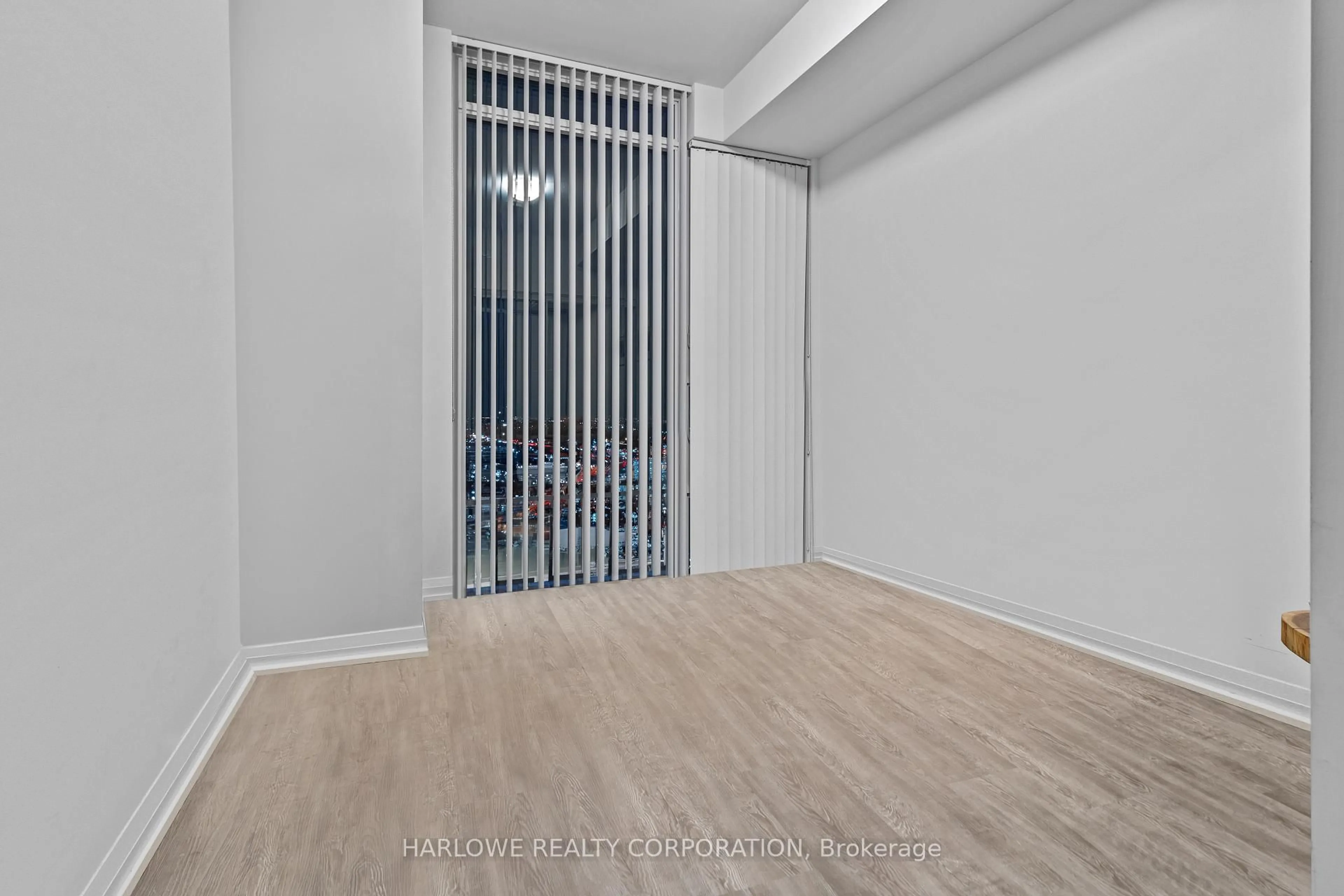 Unknown for 7895 Jane St #3118, Vaughan Ontario L4K 2M7