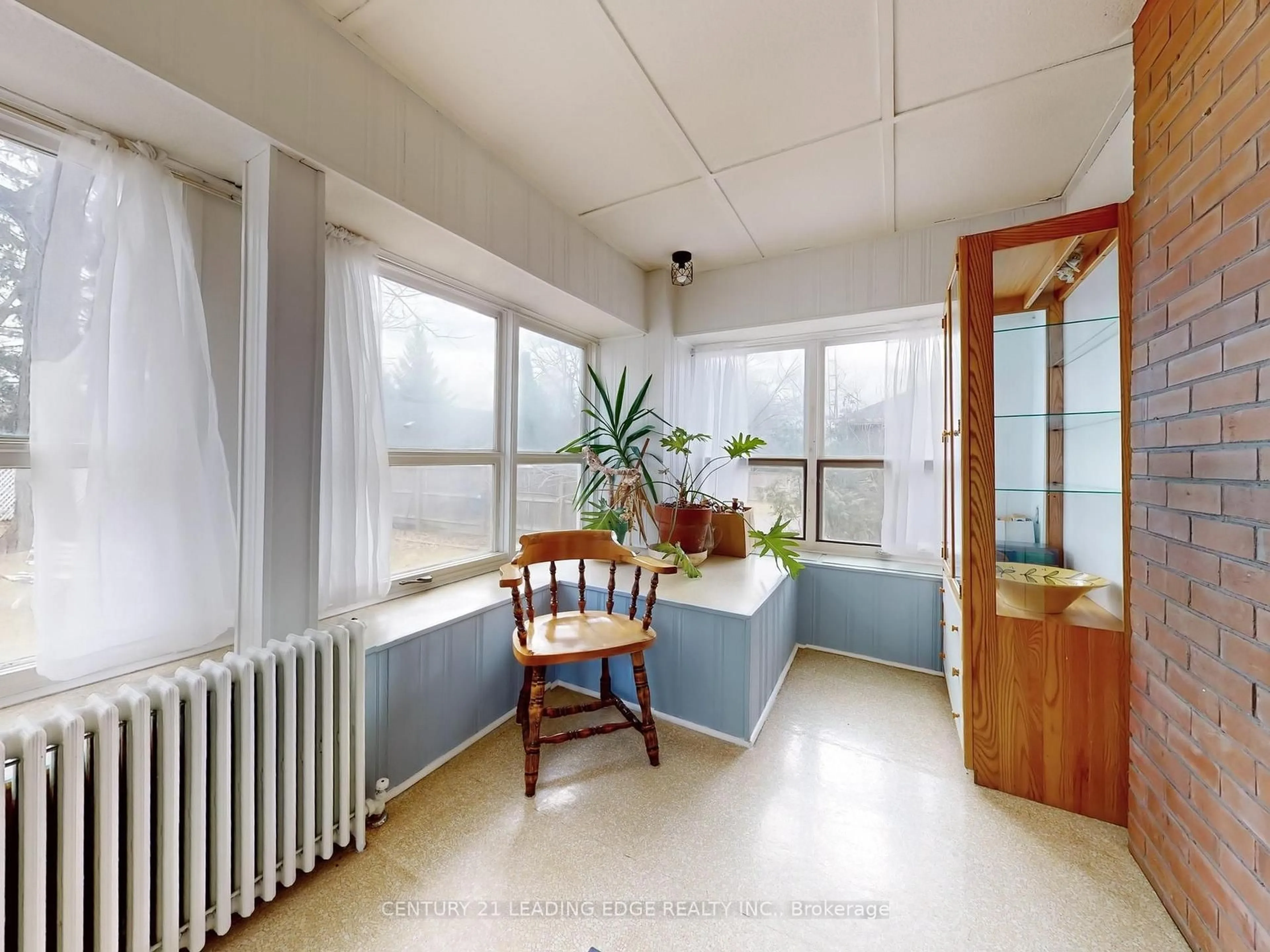 A pic of a room for 261 Main St, Markham Ontario L3P 1Y6