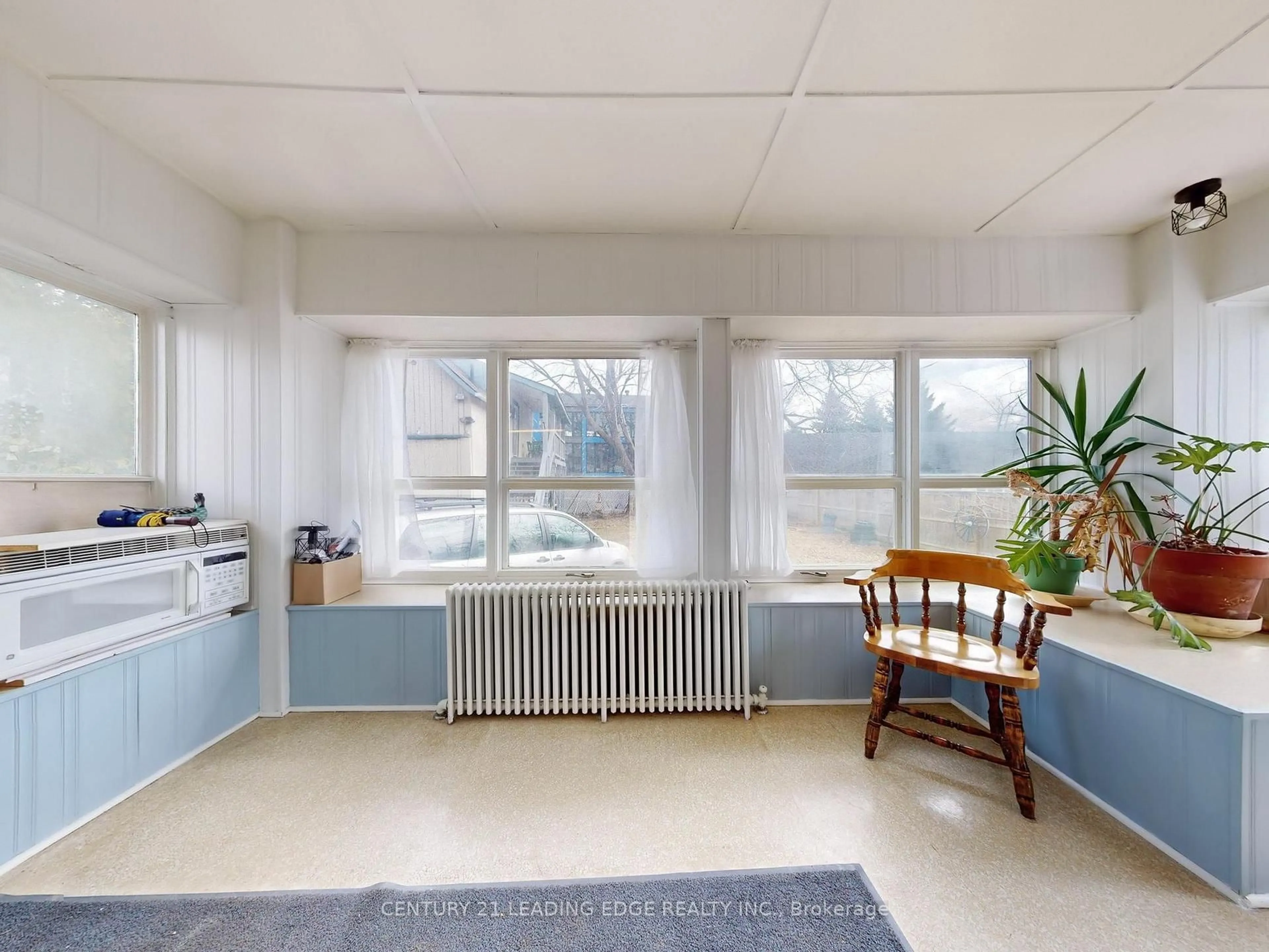 A pic of a room for 261 Main St, Markham Ontario L3P 1Y6