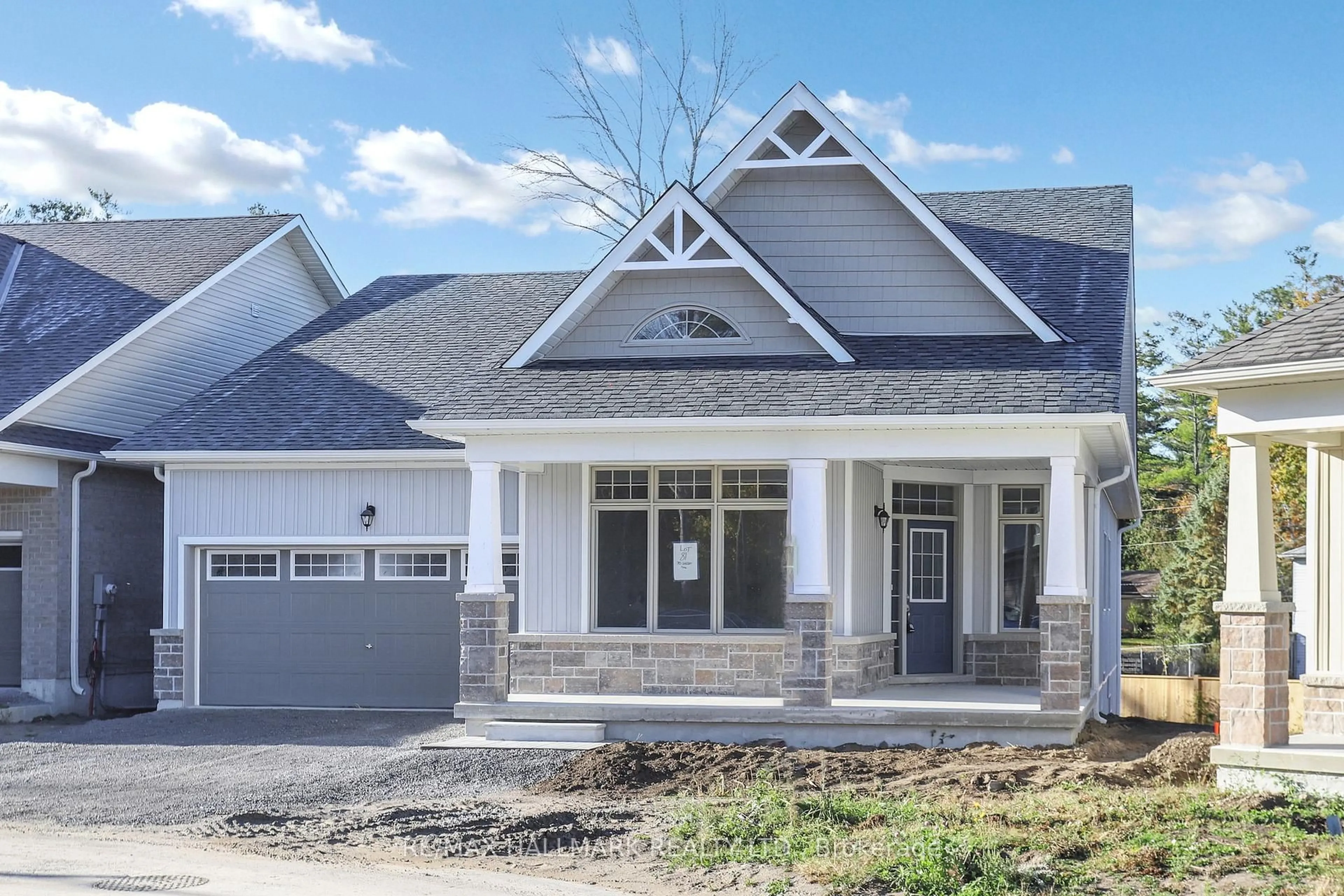 Home with vinyl exterior material, street for 70 Shelson Pl, Georgina Ontario L0E 1R0