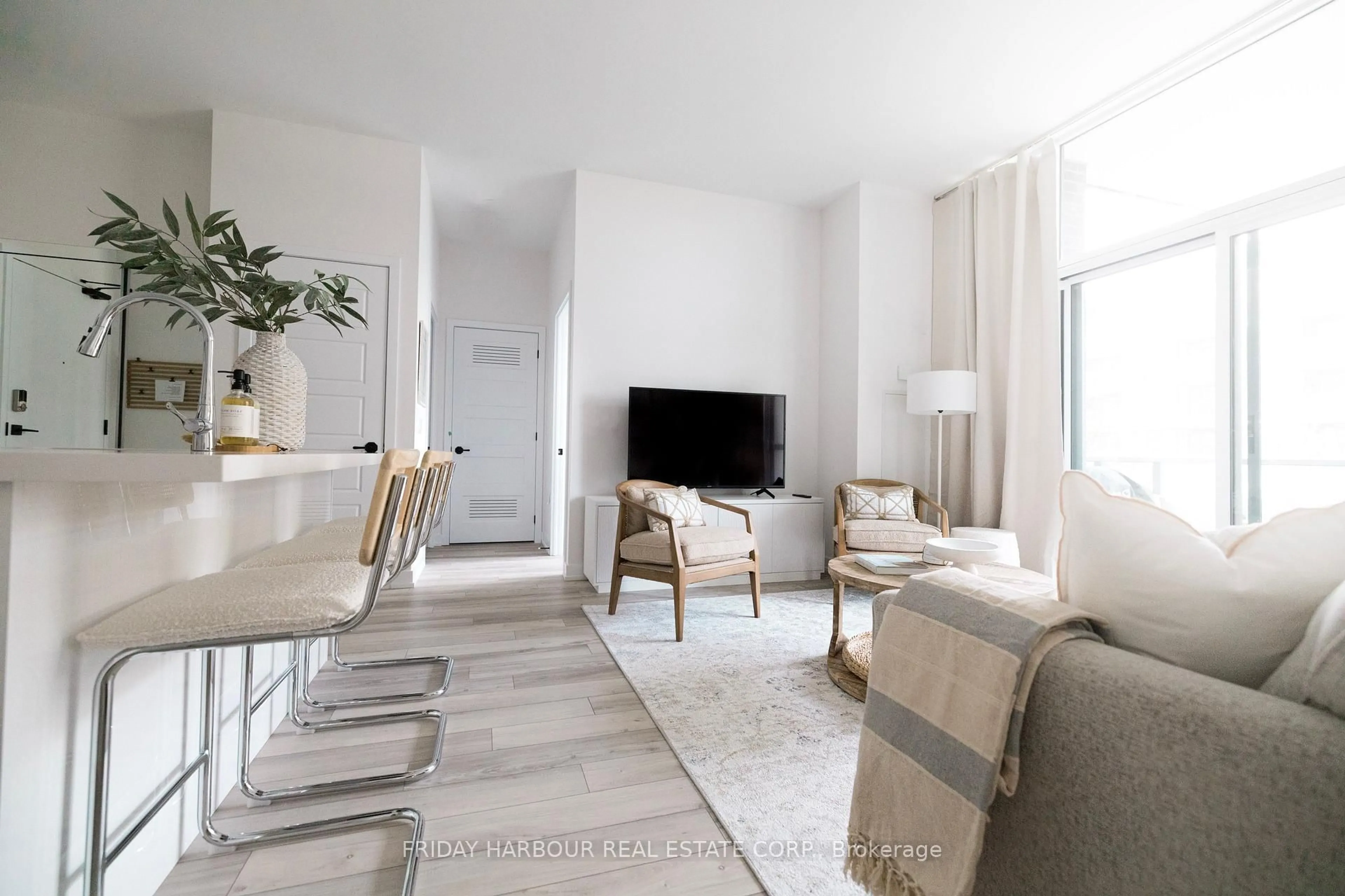 Living room with furniture, unknown for 415 Sea Ray Ave #134, Innisfil Ontario L9S 0R5