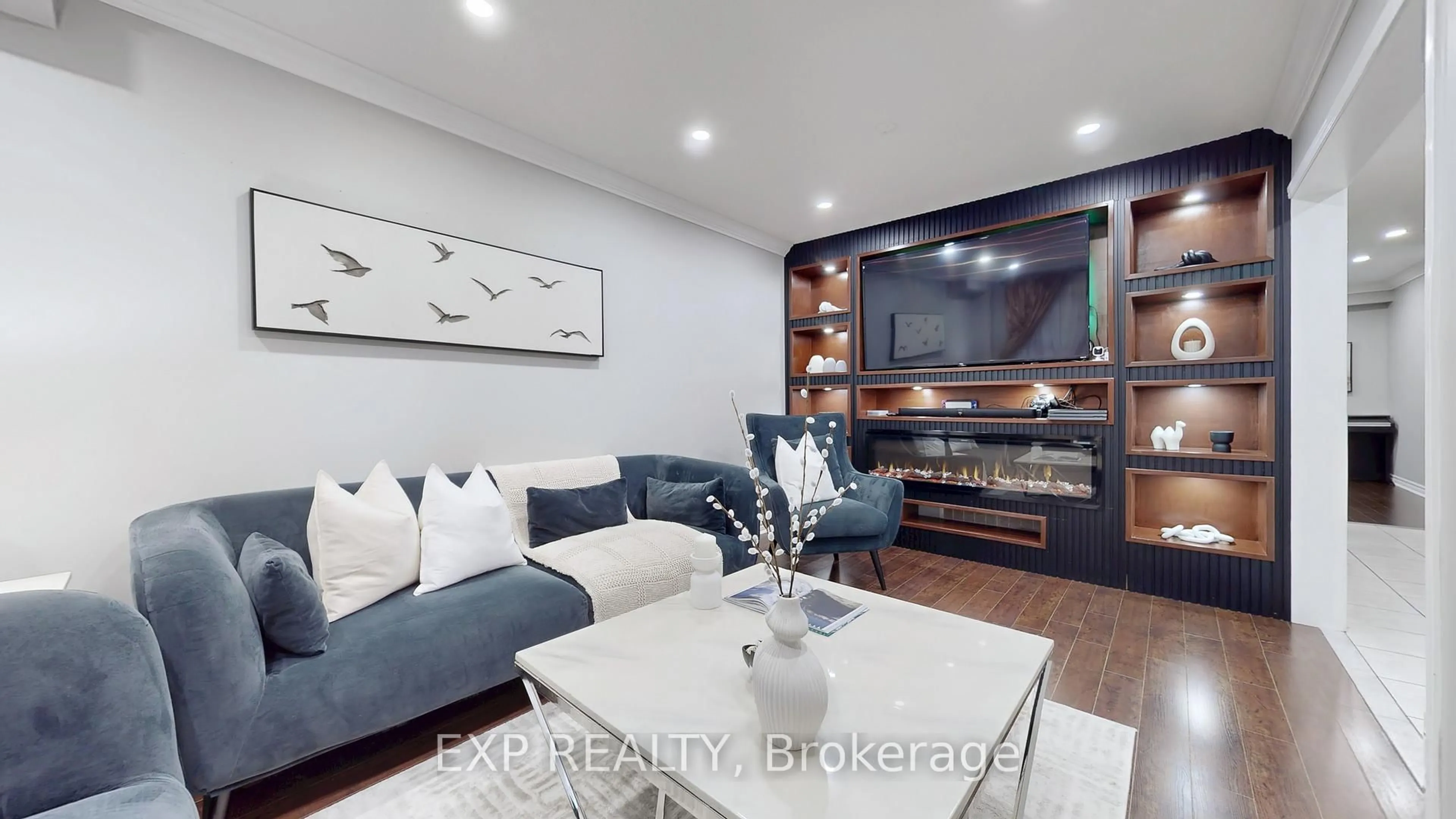 Living room with furniture, wood/laminate floor for 242 Marble Pl, Newmarket Ontario L3X 2Y3