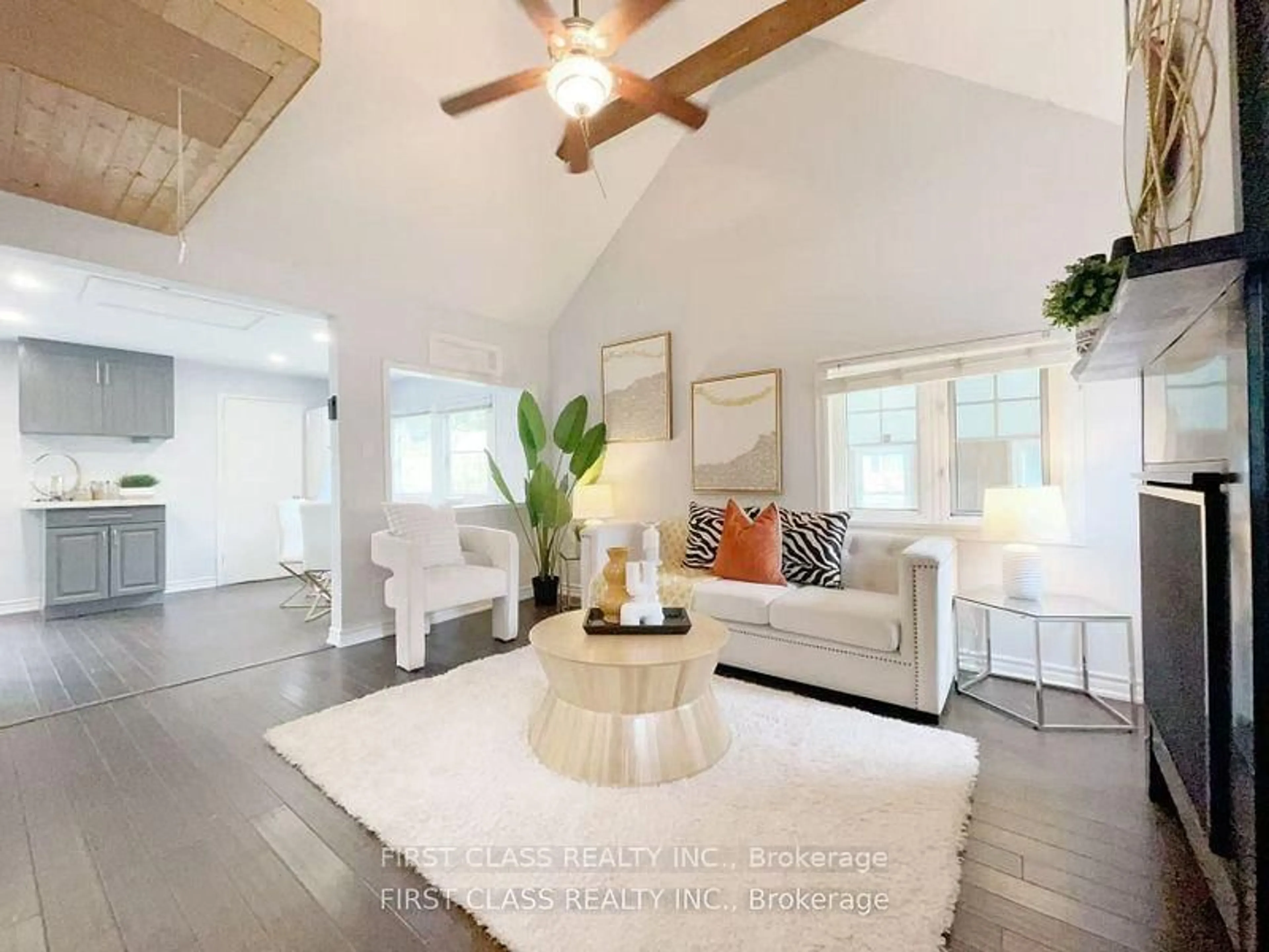 Living room with furniture, unknown for 120 Sunset Beach Rd, Georgina Ontario L0E 1N0