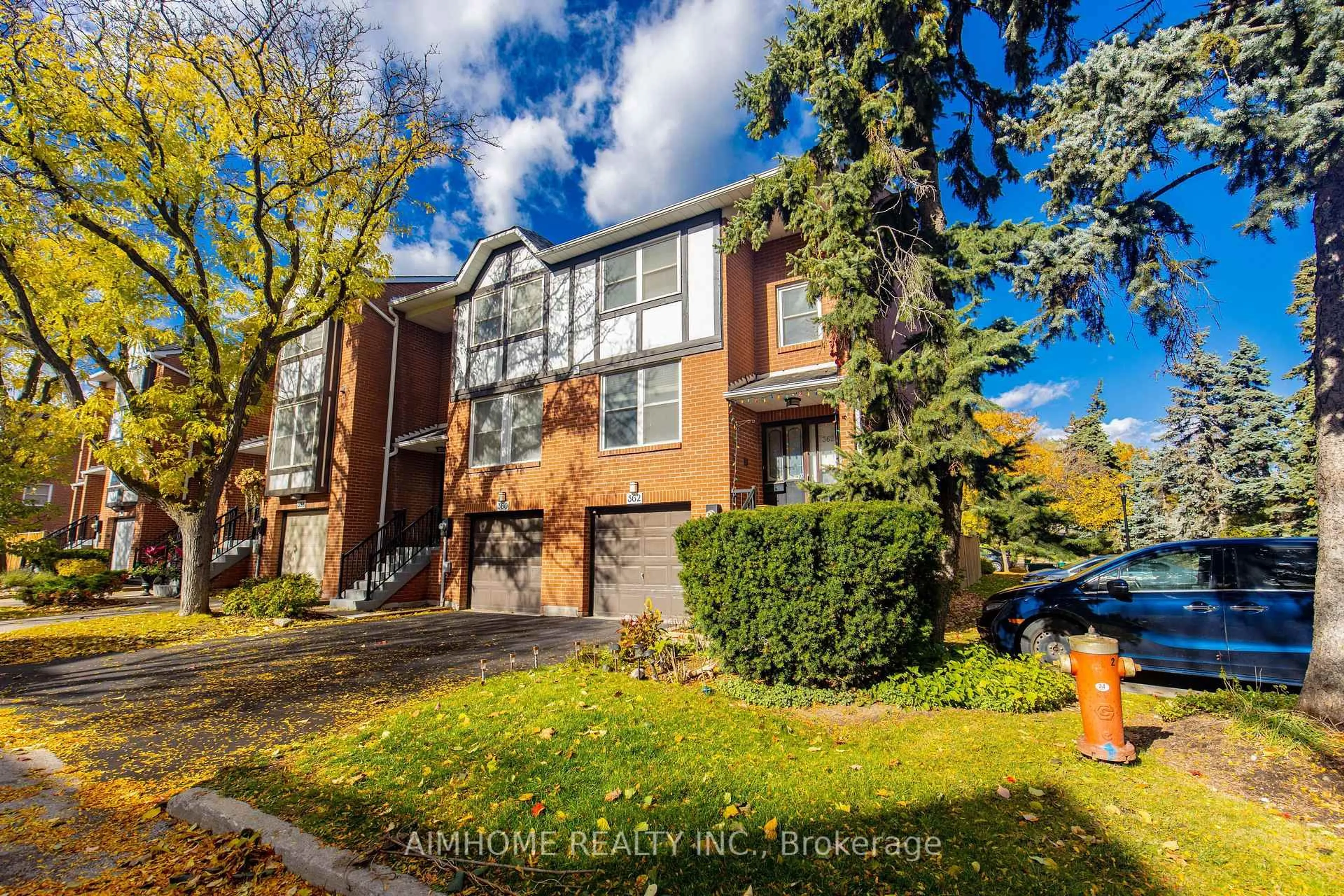 Home with brick exterior material, street for 362 Simonston Blvd, Markham Ontario L3T 4T5