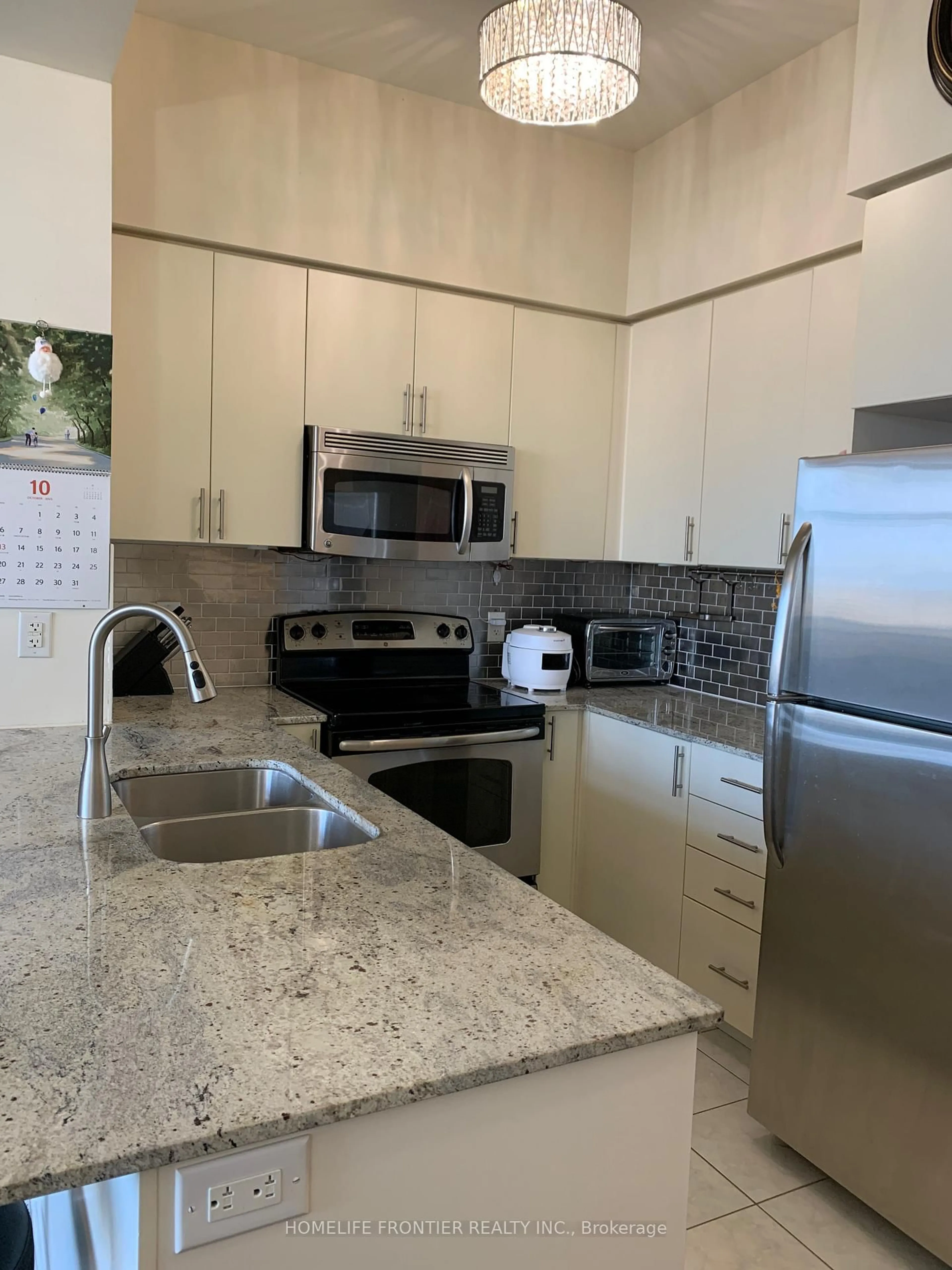 Standard kitchen, ceramic/tile floor for 520 Steeles Ave W Ave #1515, Vaughan Ontario L4J 0H2