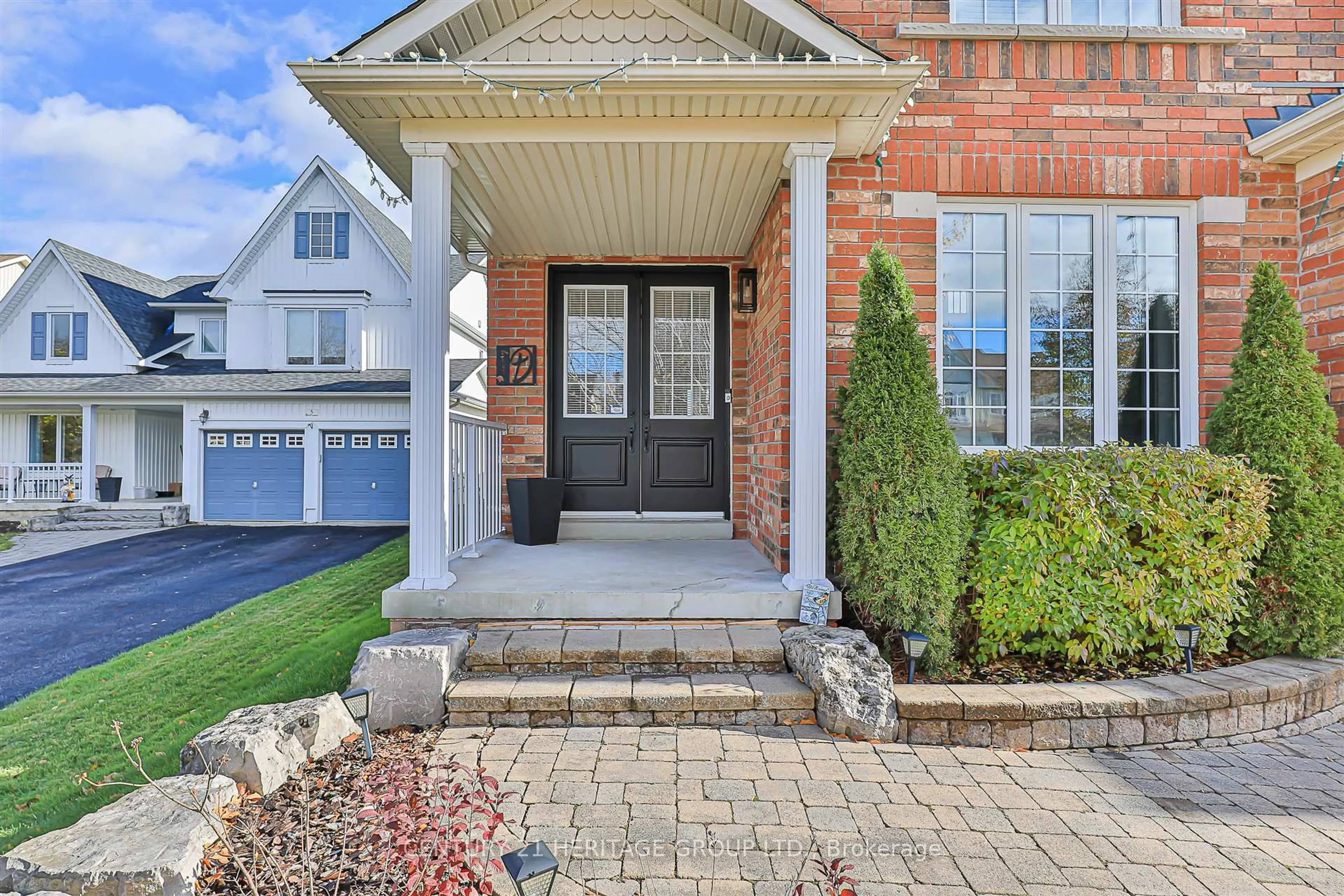 Unknown for 3 Cheltonwood Crt, East Gwillimbury Ontario L0G 1M0