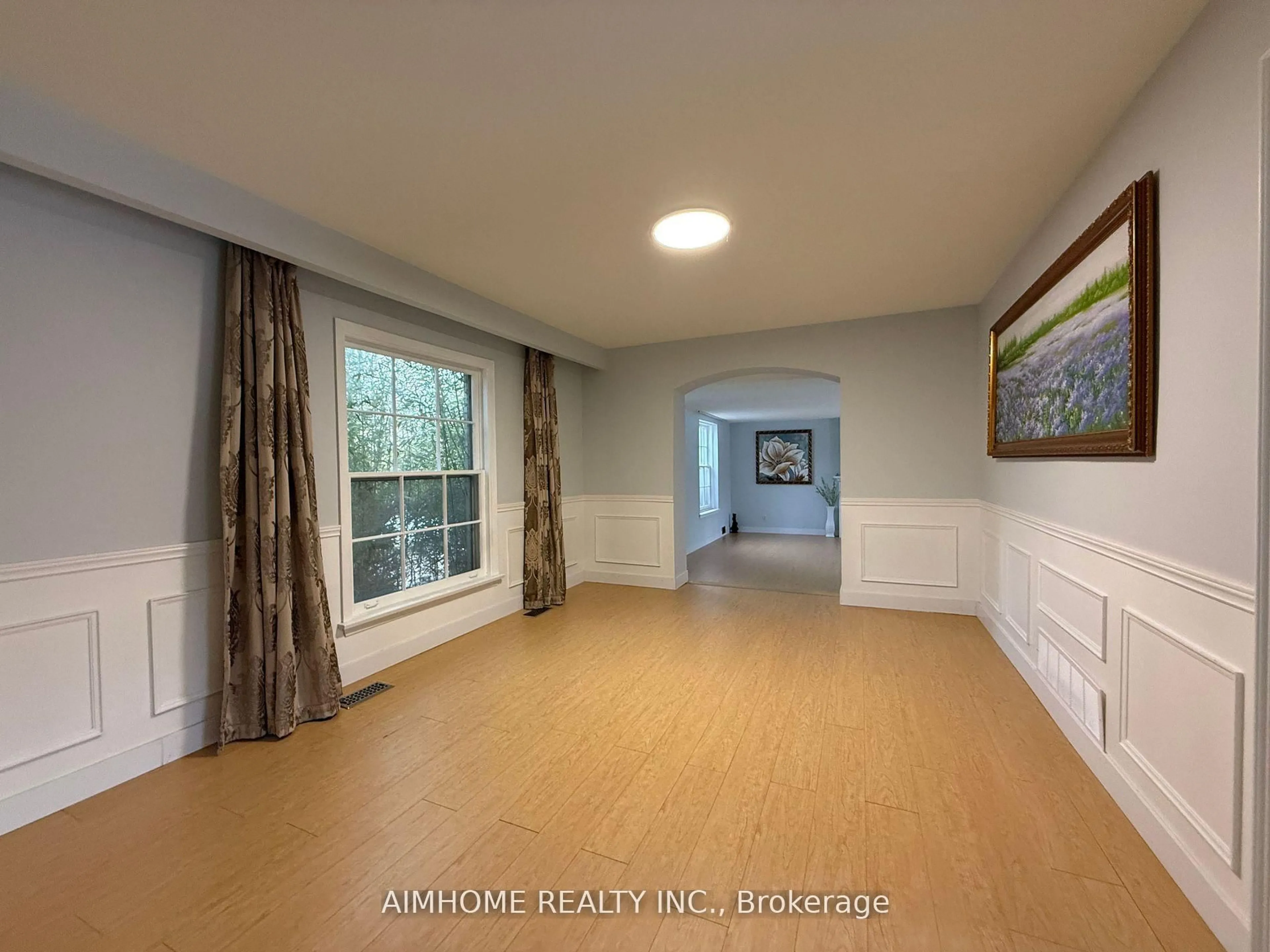 Unknown for 338 Steeles Ave, Markham Ontario L3T 1A8