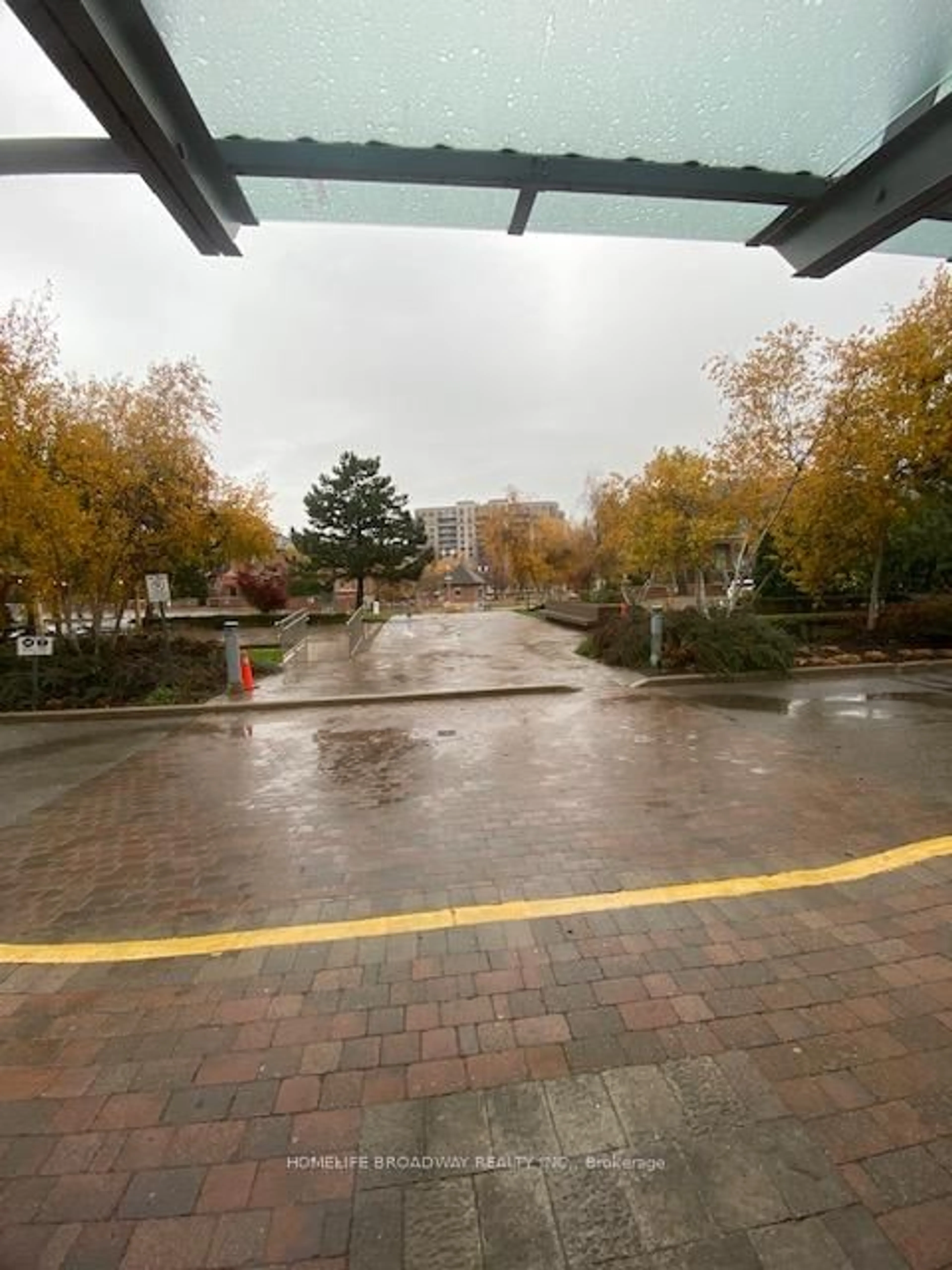 Patio, street for 48 Suncrest Blvd #911, Markham Ontario L3T 7Y5