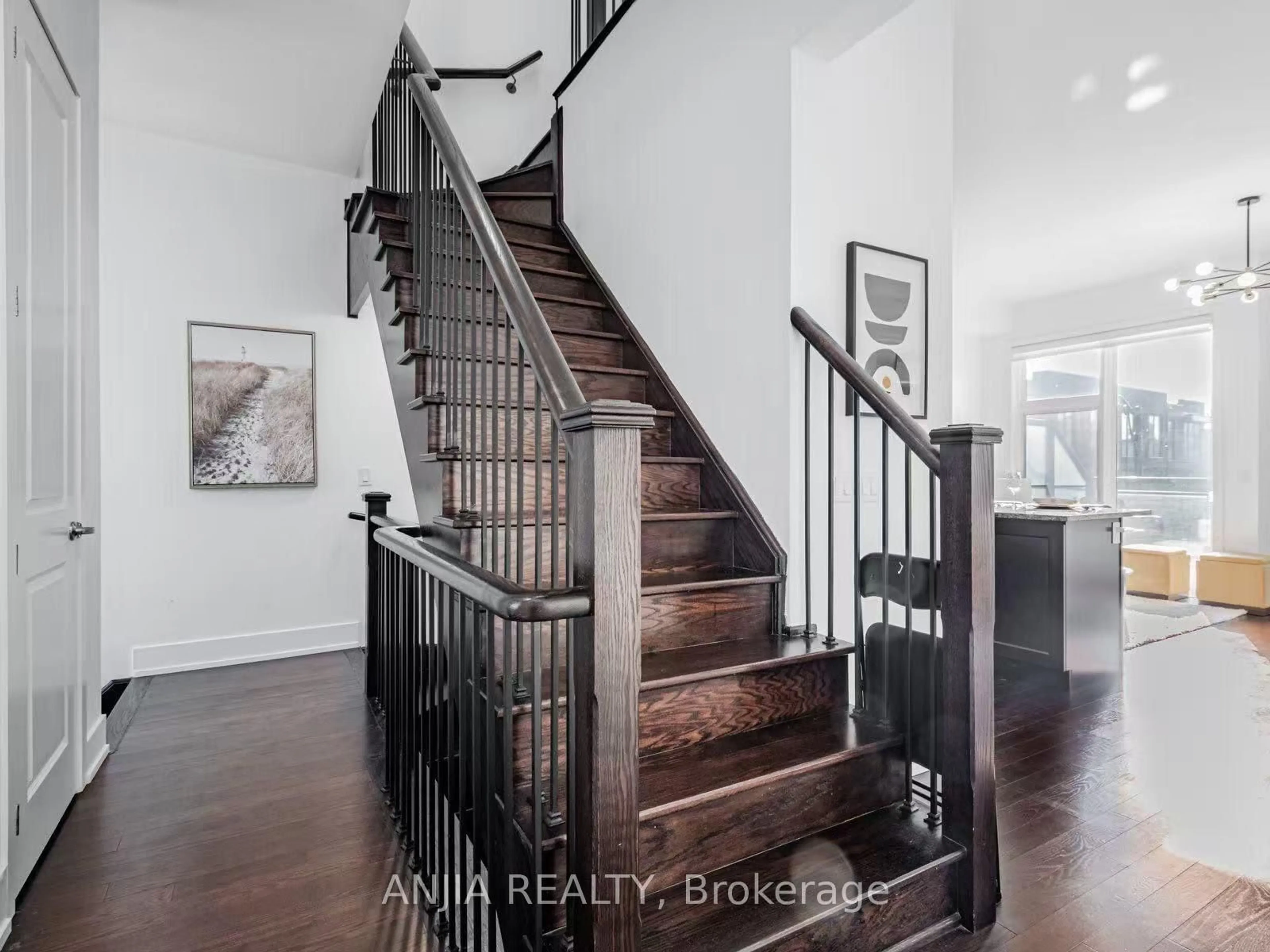 Unknown for 9140 Bathurst St, Vaughan Ontario L4J 0K1