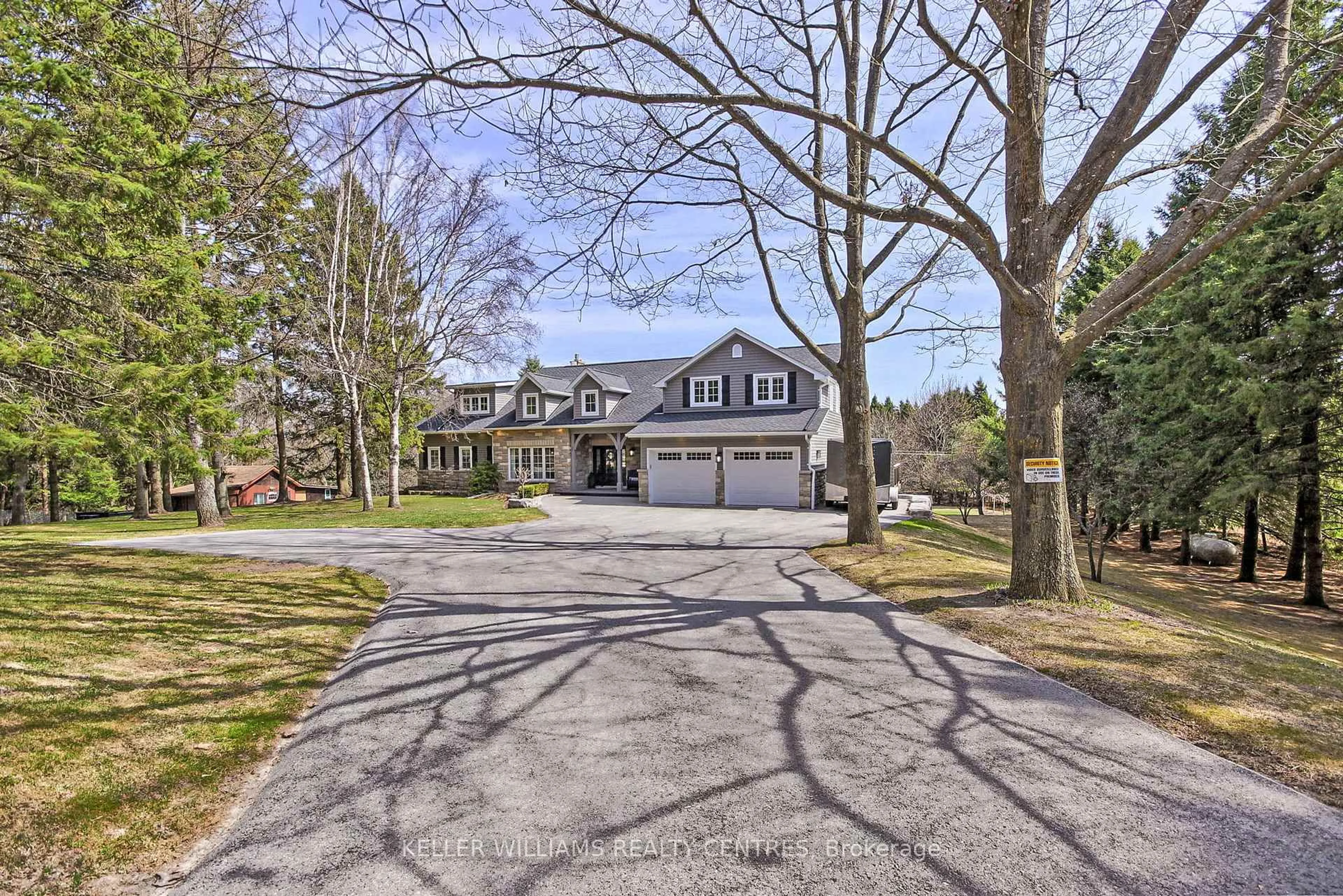 Unknown for 17781 Mccowan Rd, East Gwillimbury Ontario L0G 1E0