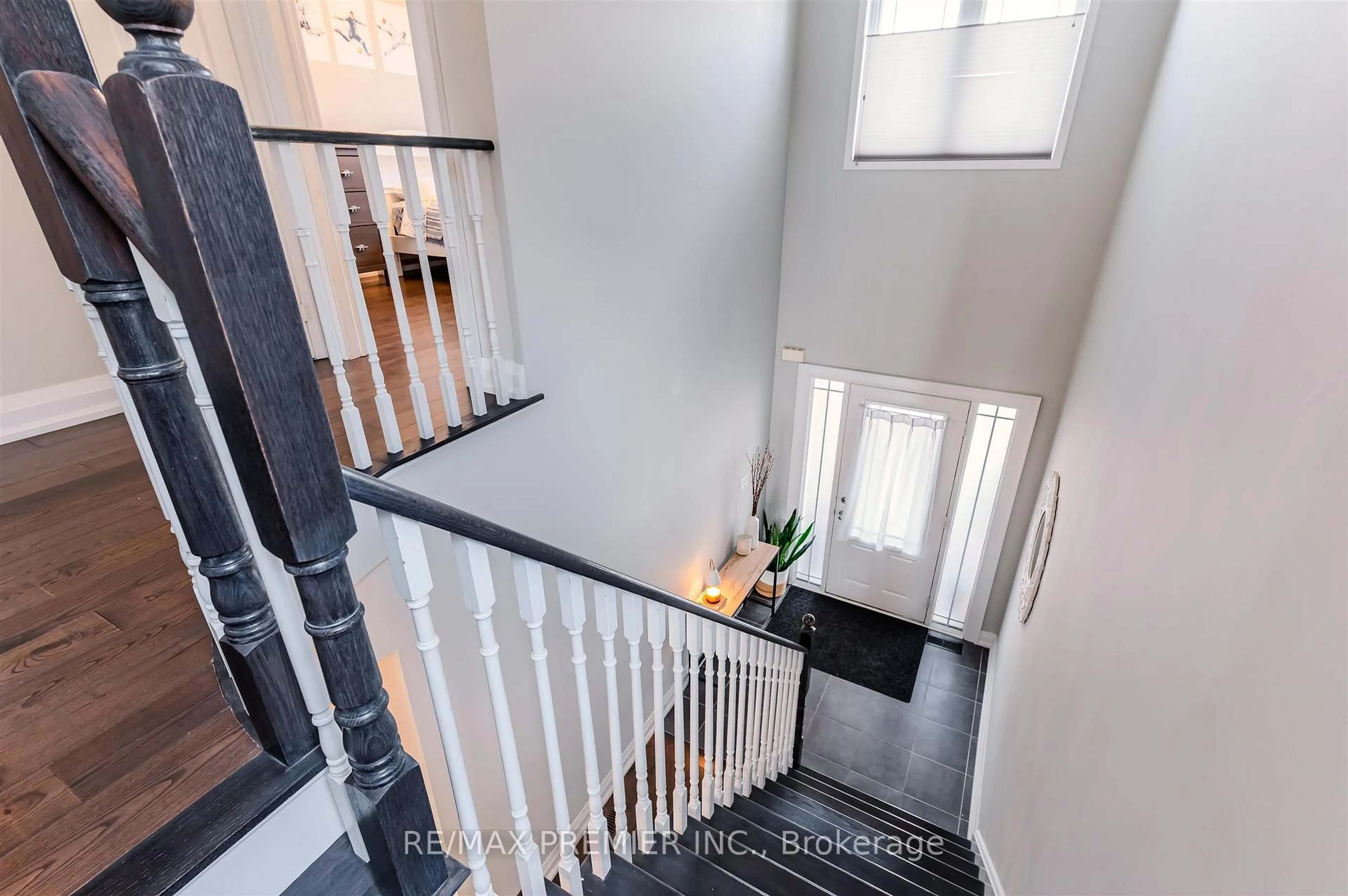 Unknown for 218 Orr Dr, Bradford West Gwillimbury Ontario L3Z 0B9