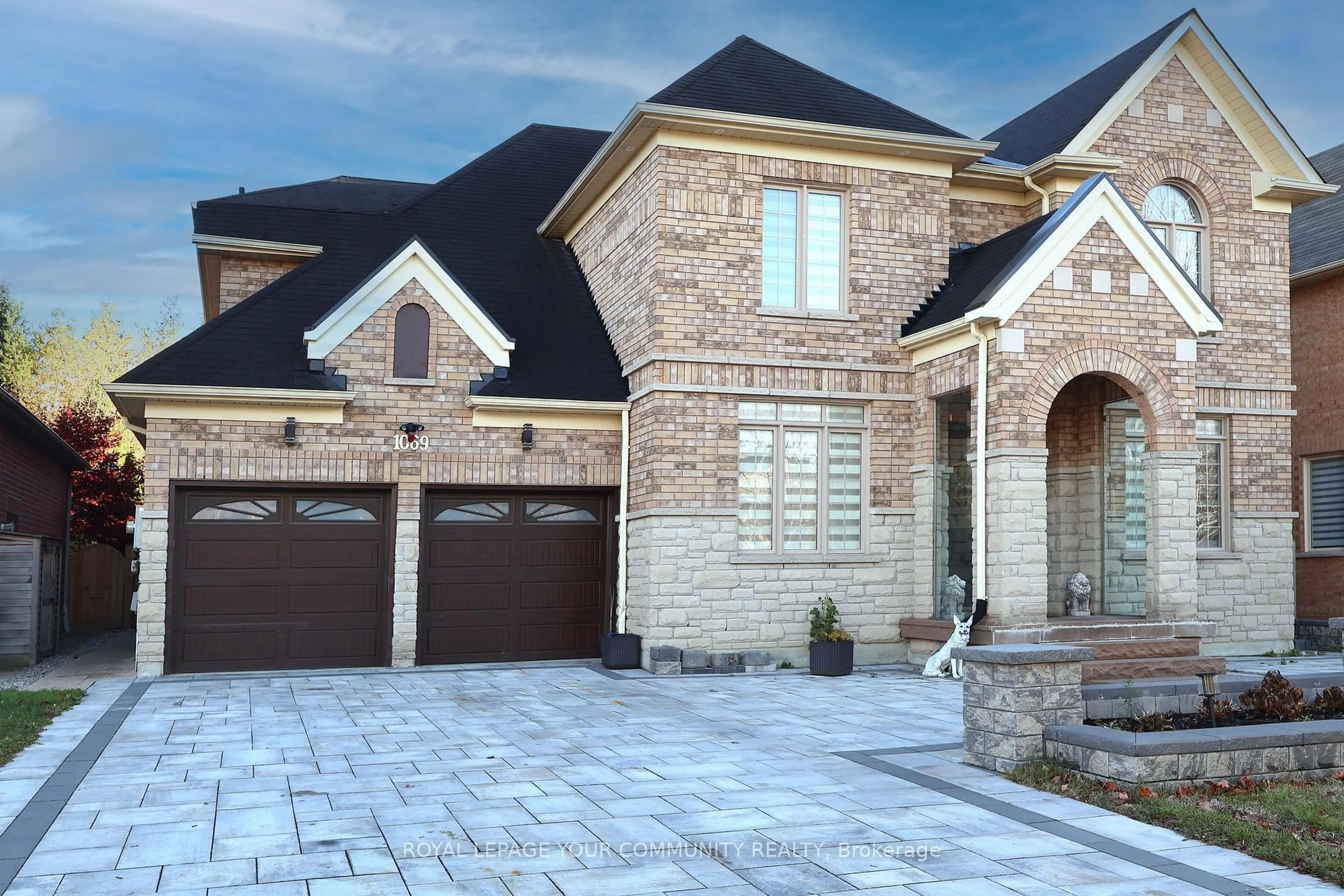 Home with brick exterior material, street for 1069 Nellie Little Cres, Newmarket Ontario L3X 3E3