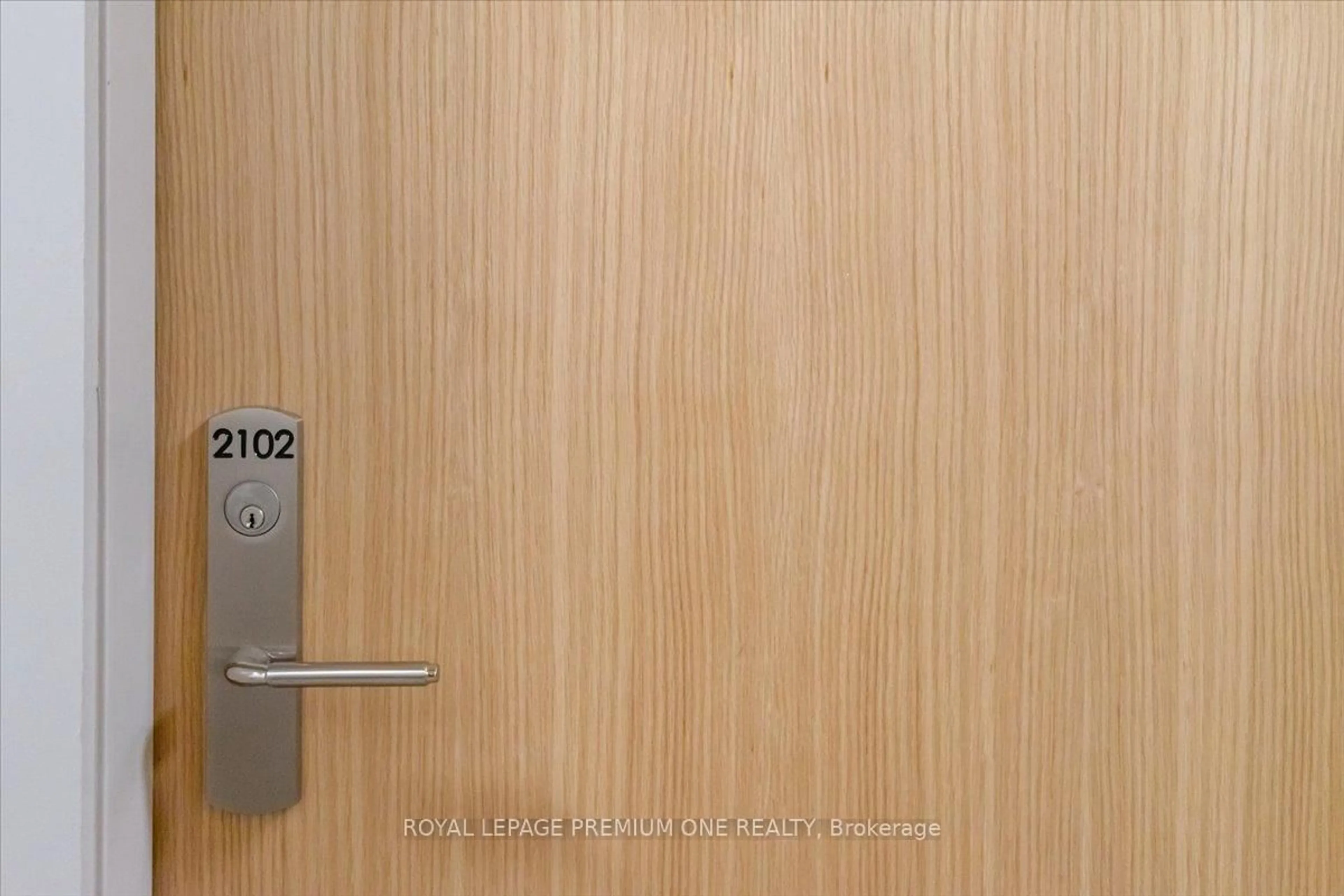 Unknown for 8960 Jane St #2102, Vaughan Ontario L4K 0N9