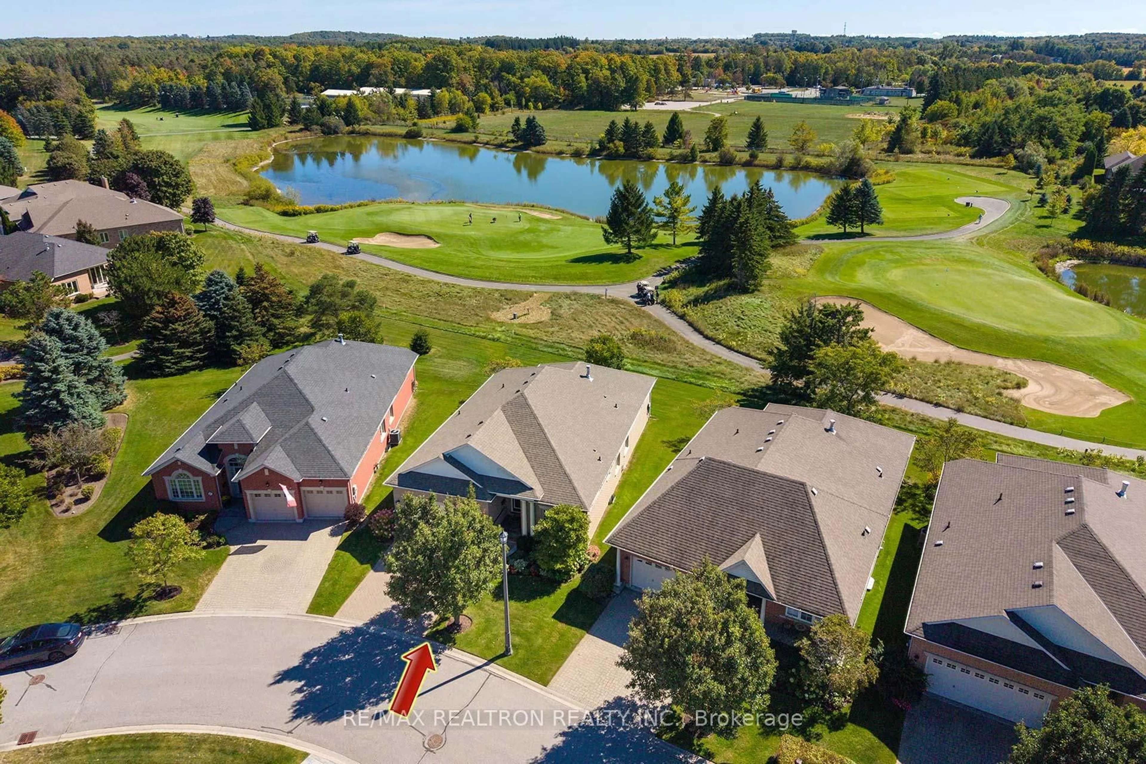 A pic from outside/outdoor area/front of a property/back of a property/a pic from drone, water/lake/river/ocean view for 58 Player Pl, Whitchurch-Stouffville Ontario L4A 1M1