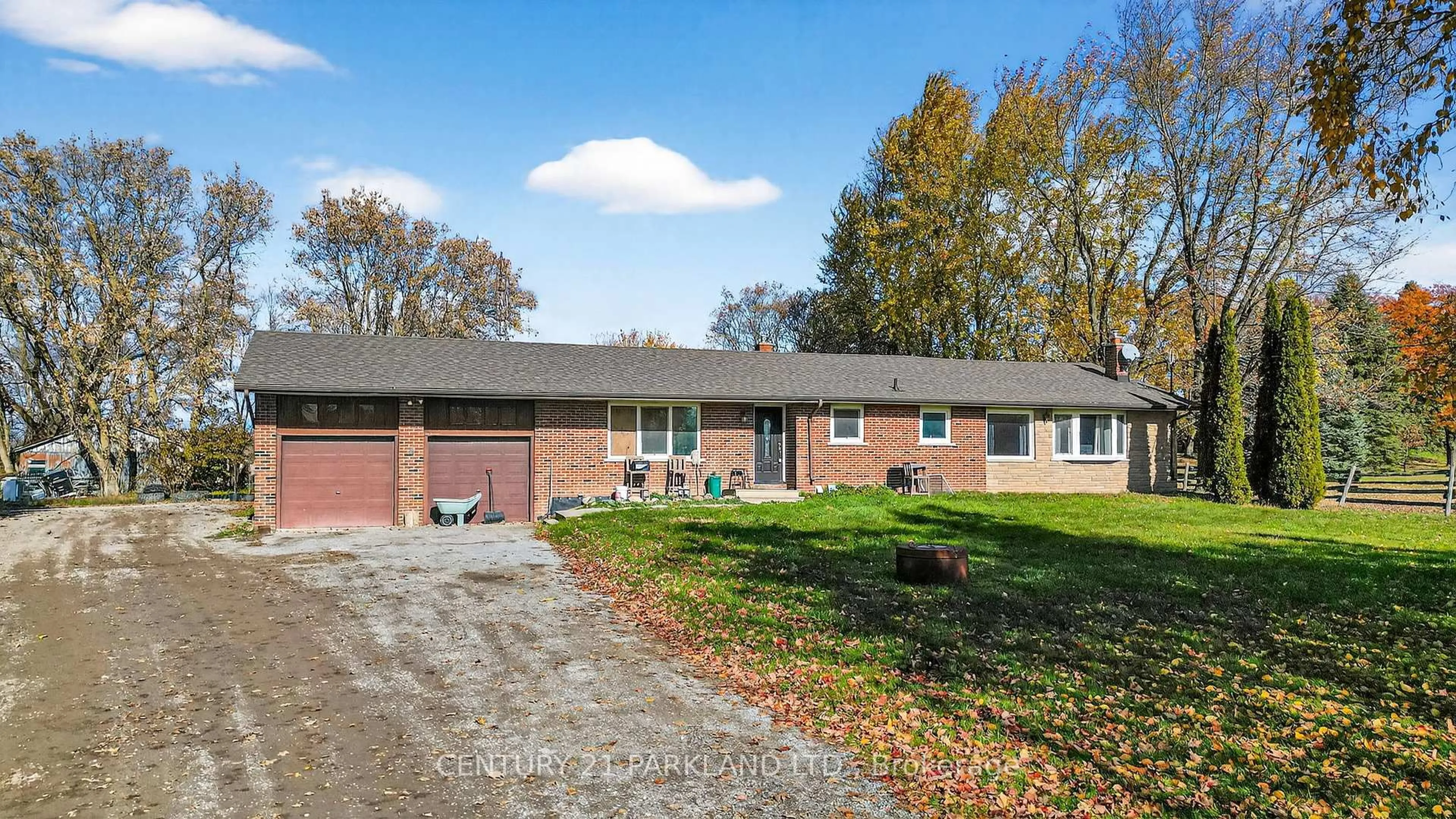 Unknown for 2448 Holborn Rd, East Gwillimbury Ontario L0G 1R0