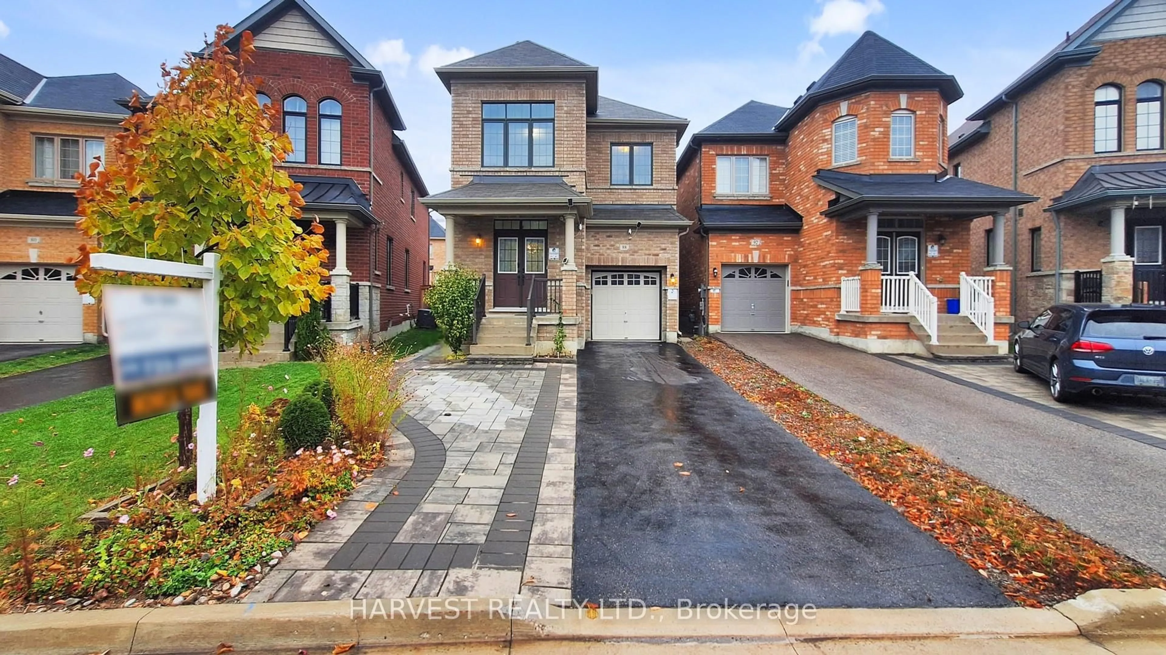 Home with brick exterior material, street for 88 Jake Smith Way, Whitchurch-Stouffville Ontario L4A 4P3