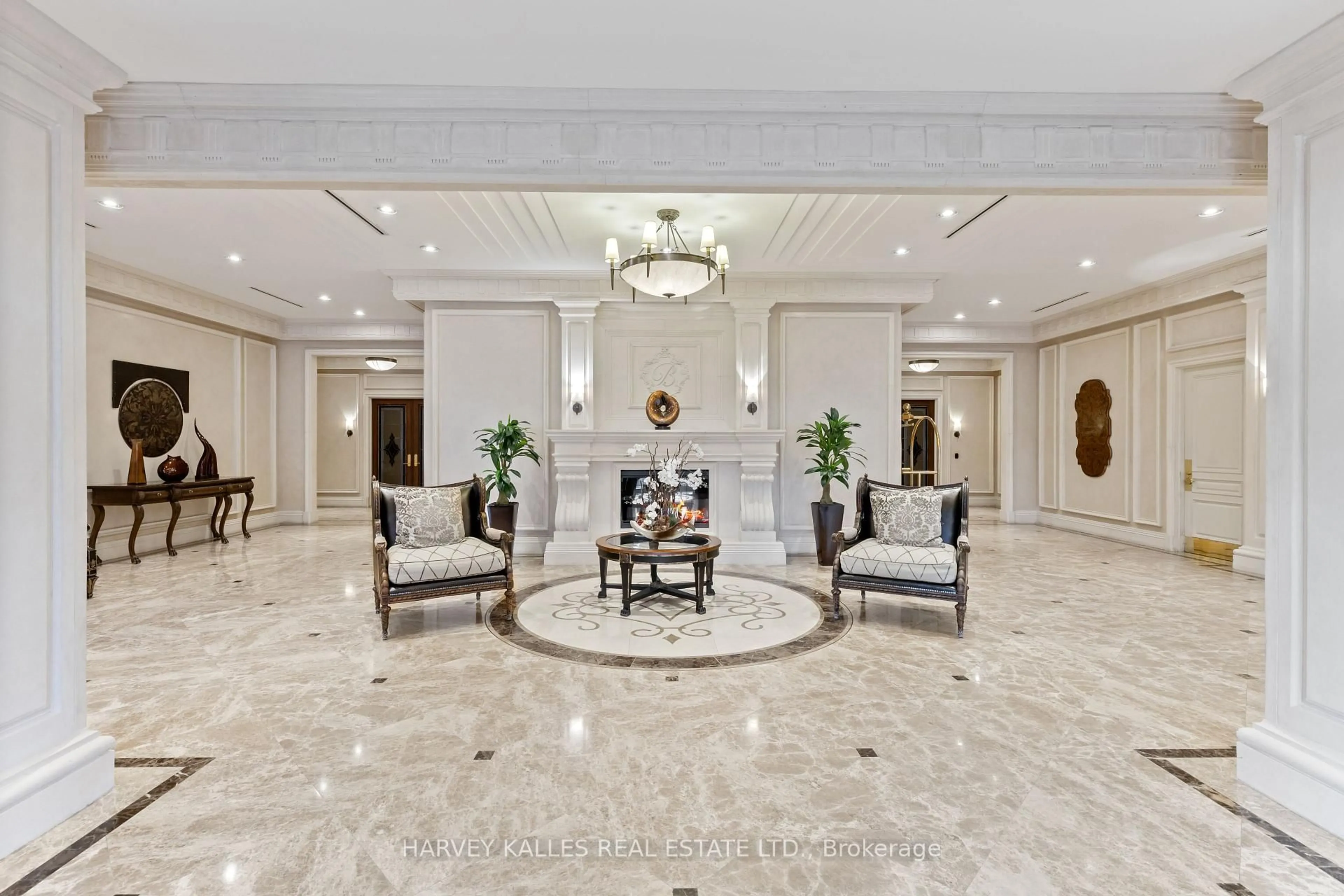 Lobby for 9235 Jane St #1206, Vaughan Ontario L6A 0J8