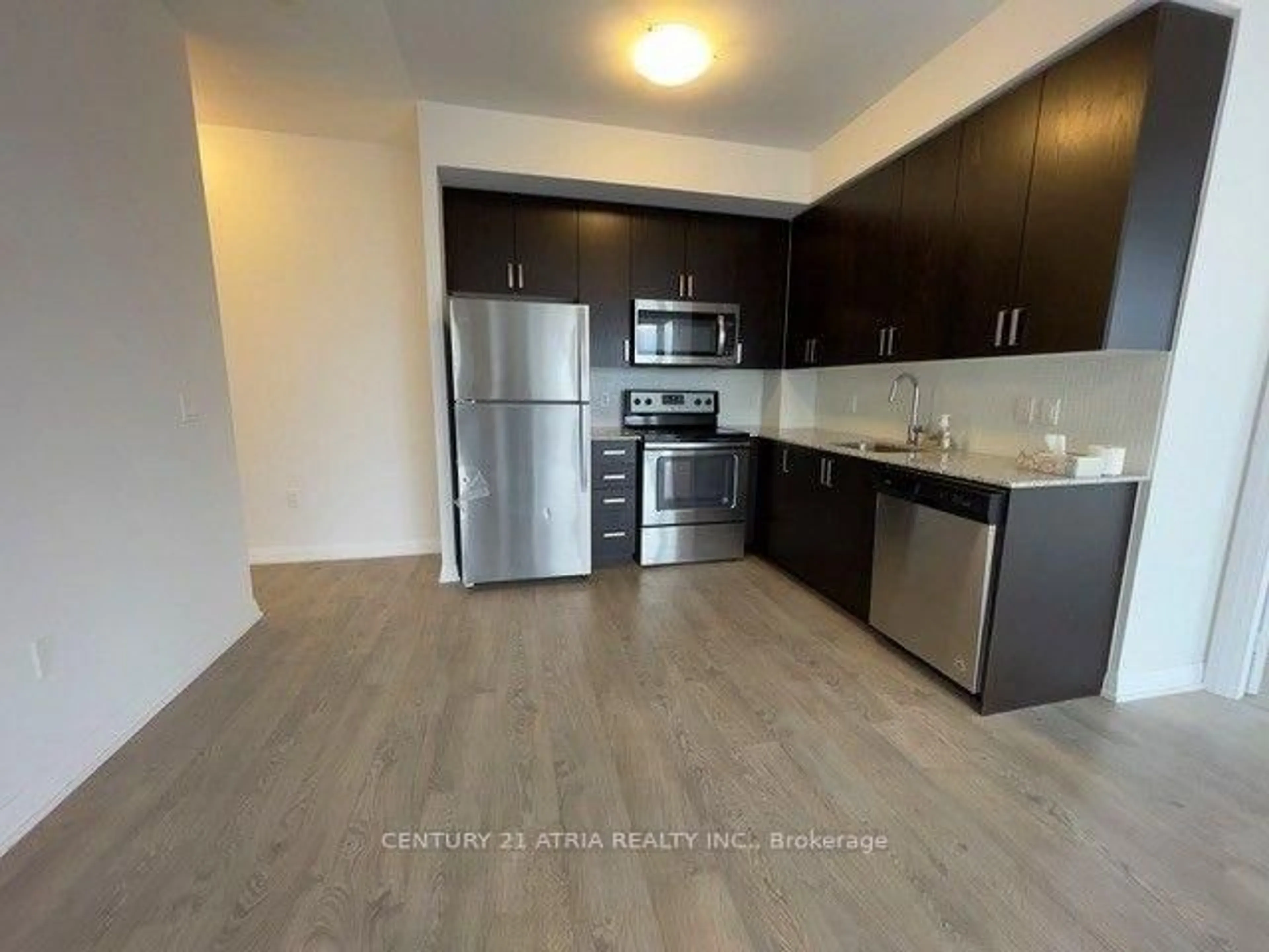 Standard kitchen, unknown for 9560 Markham Rd #PH8, Markham Ontario L6E 0V1