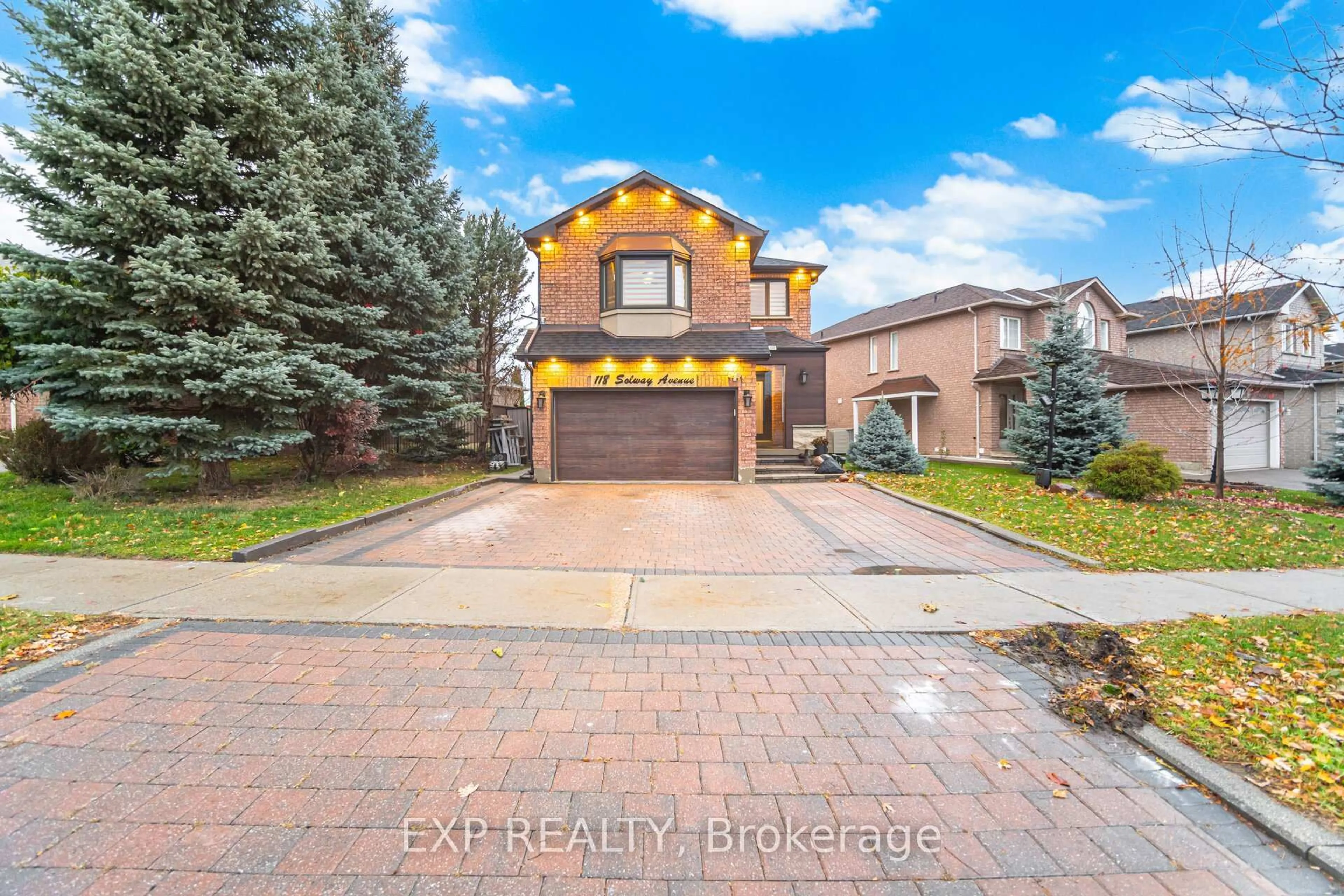 Home with brick exterior material, street for 118 Solway Ave, Vaughan Ontario L6A 2X1
