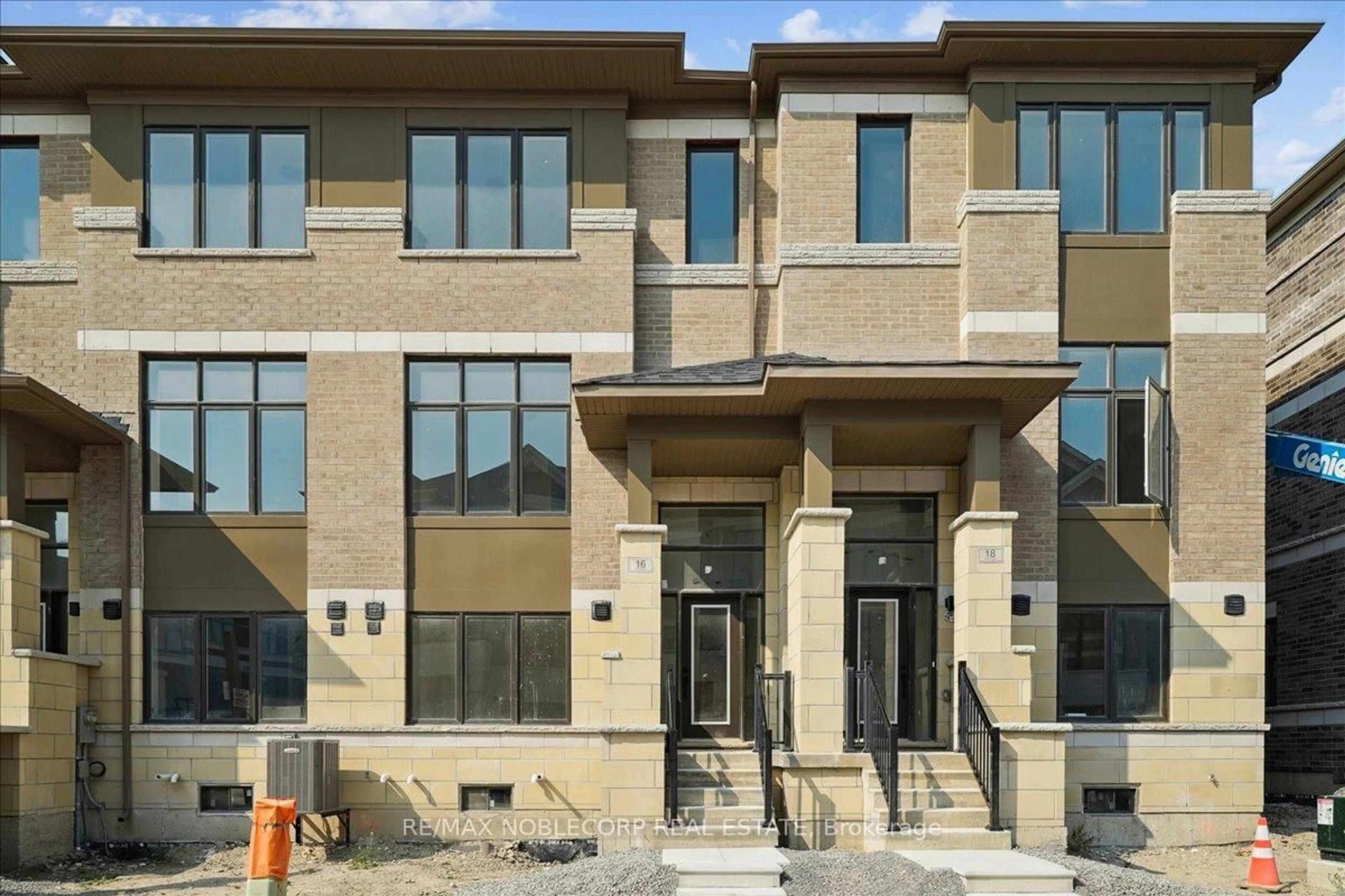 Home with brick exterior material, street for 16 Tay Lane, Richmond Hill Ontario L4S 0N8