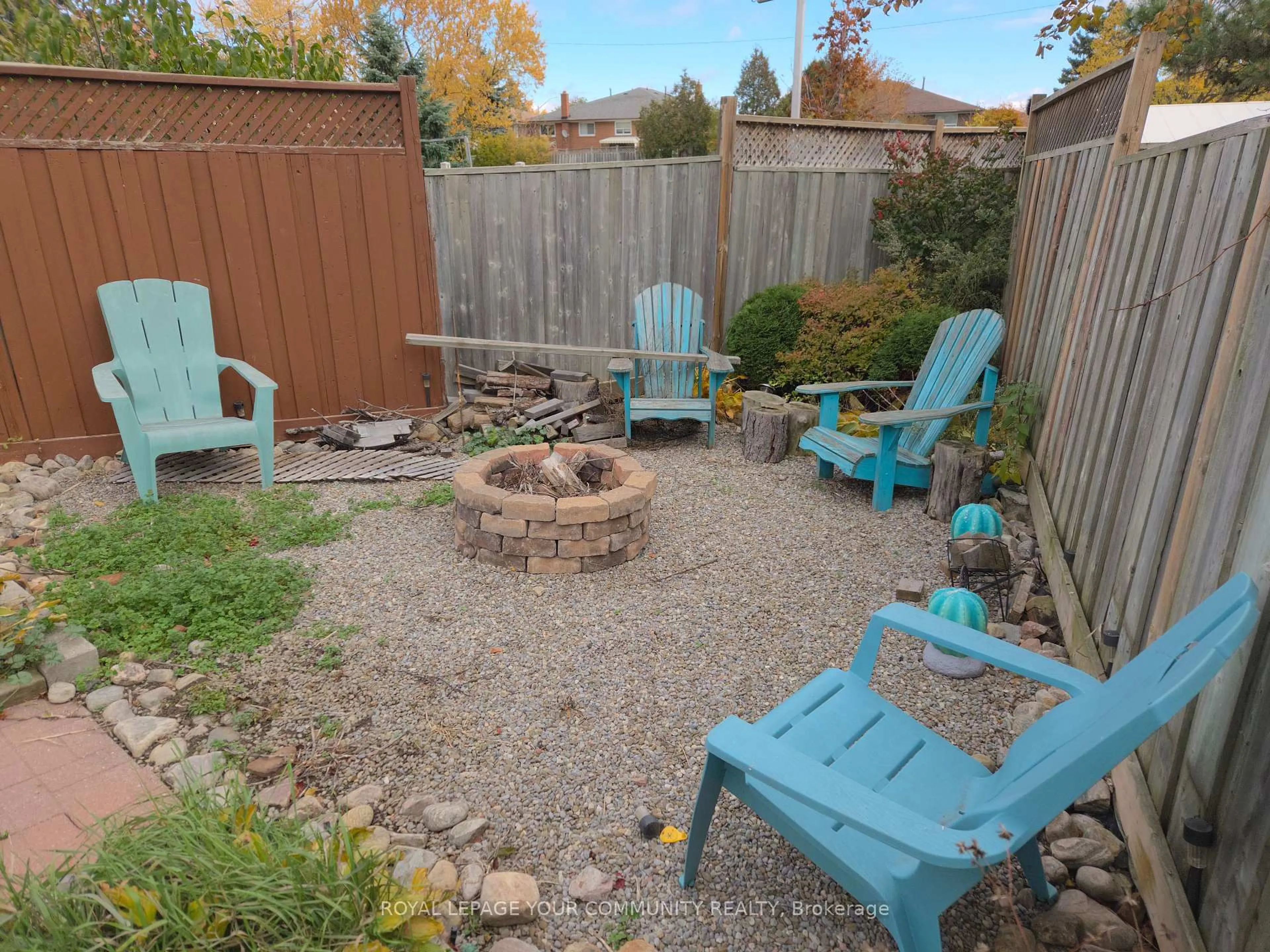 Patio, unknown for 9 Stocco Crt, Vaughan Ontario L4L 2X9