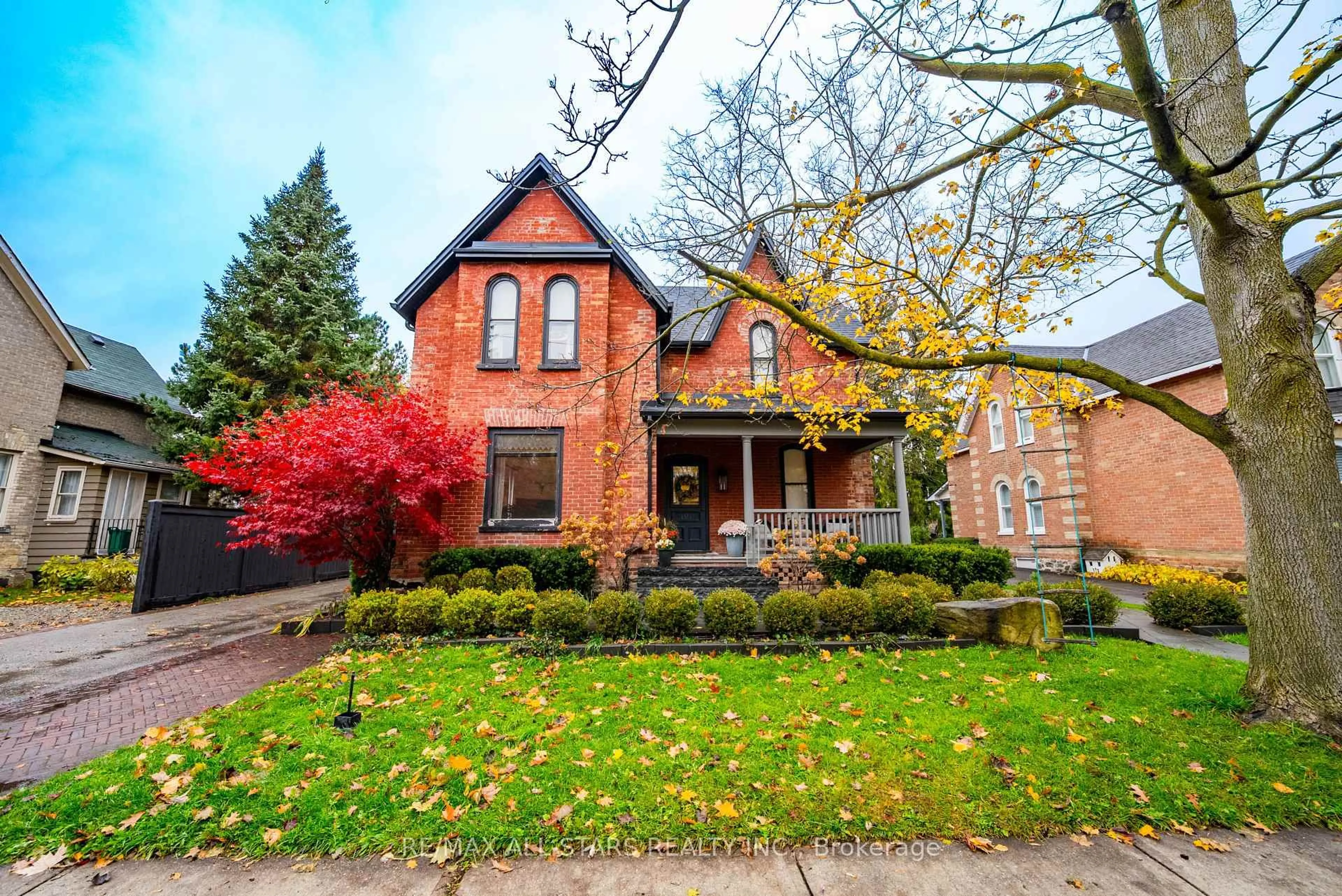 Home with brick exterior material, street for 191 Rupert Ave, Whitchurch-Stouffville Ontario L4A 1B6