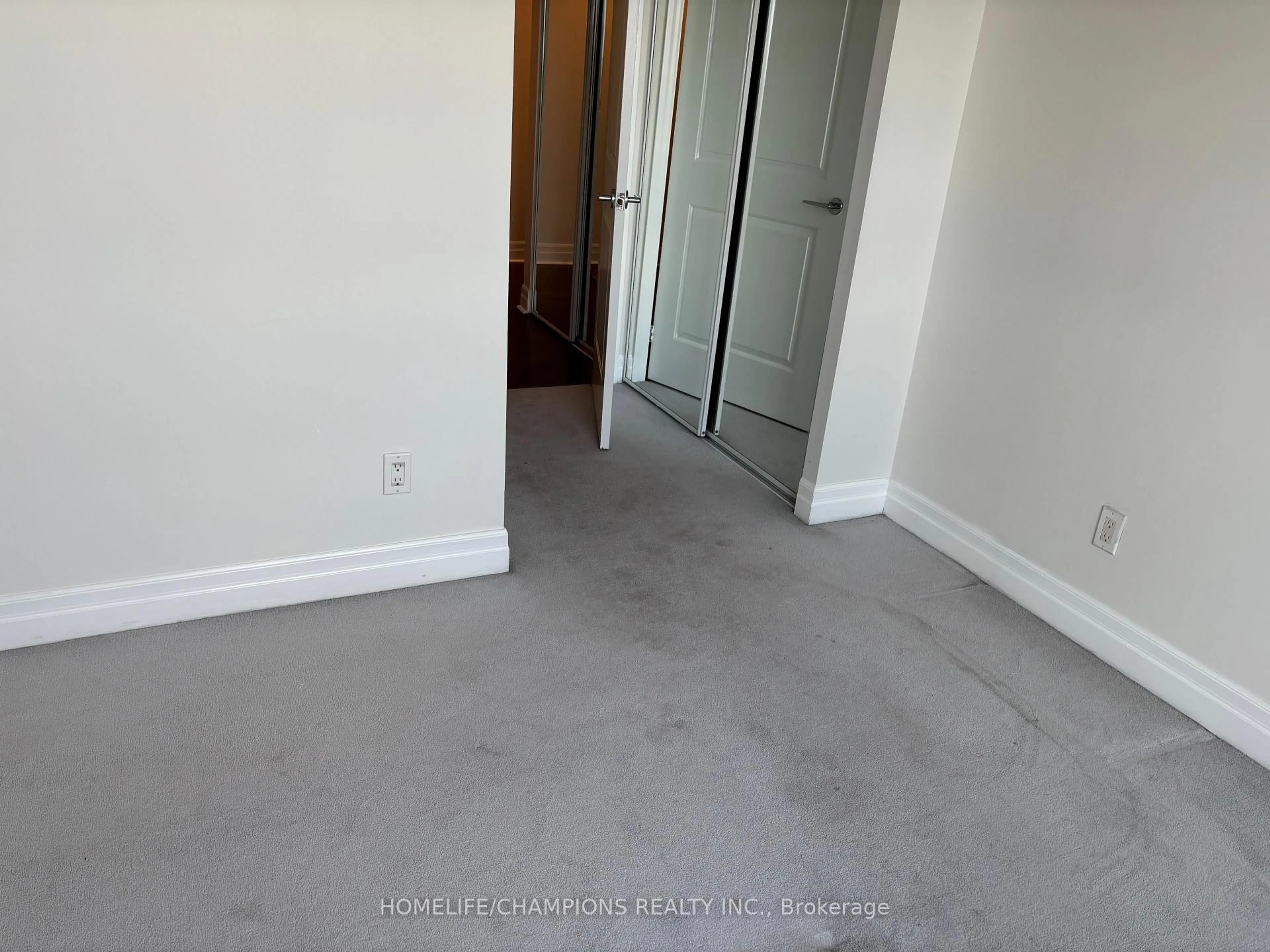 A pic of a room for 8130 Birchmount Rd #701F, Markham Ontario L6G 0E4