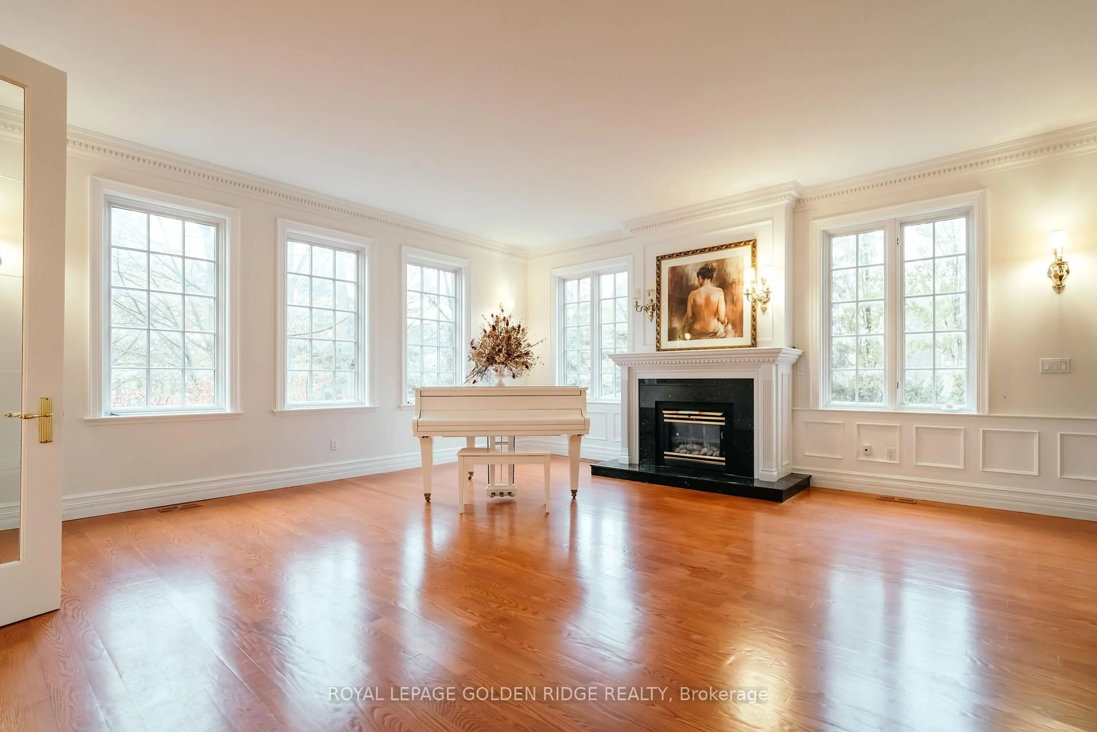 Unknown for 12 Forestview Tr, Whitchurch-Stouffville Ontario L4A 2L4