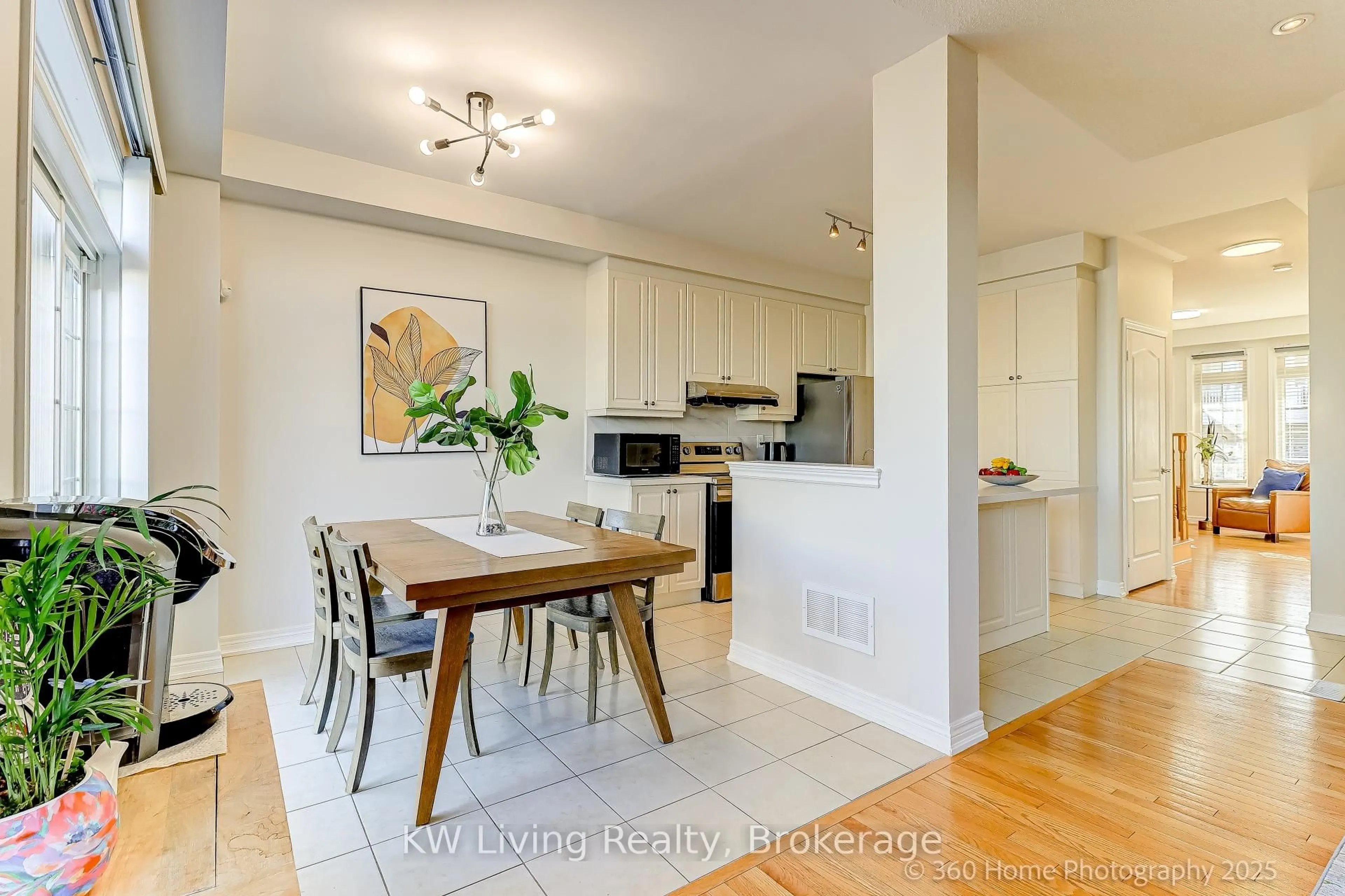 Open concept kitchen, unknown for 157 Hammersly Blvd, Markham Ontario L6E 0K8