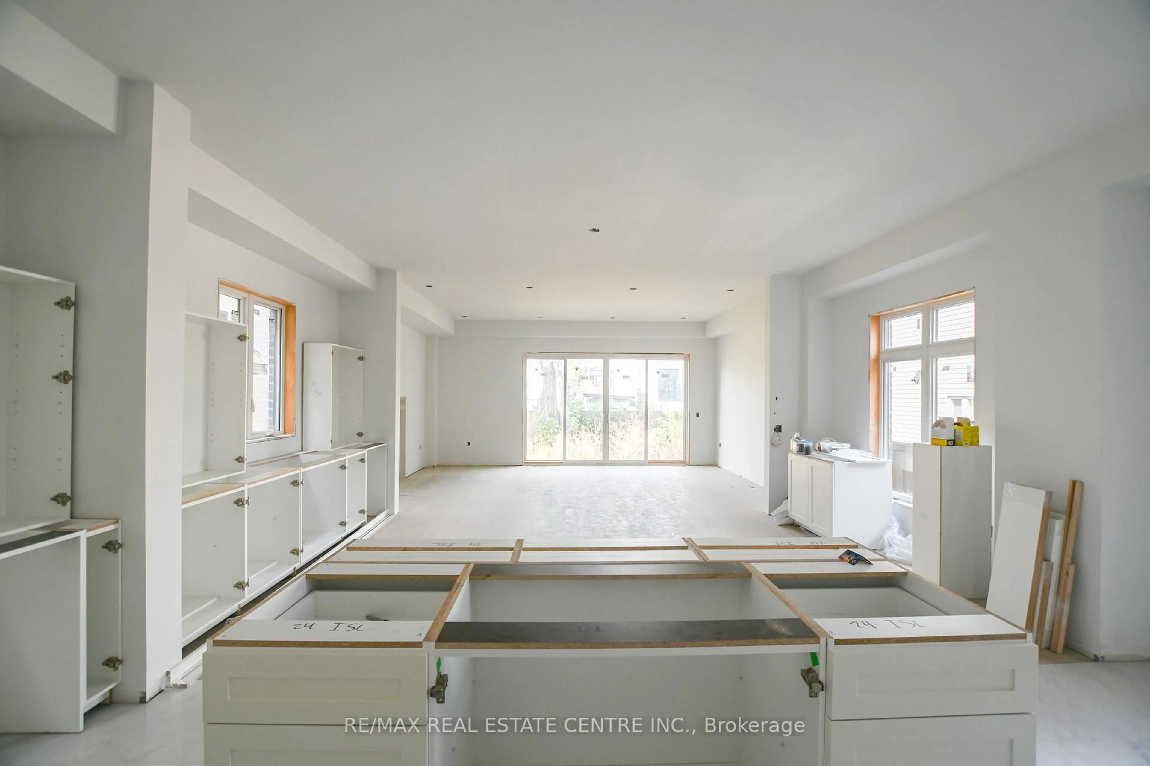 Open concept kitchen, unknown for 24 Rainbow Dr, Vaughan Ontario L4L 2K2