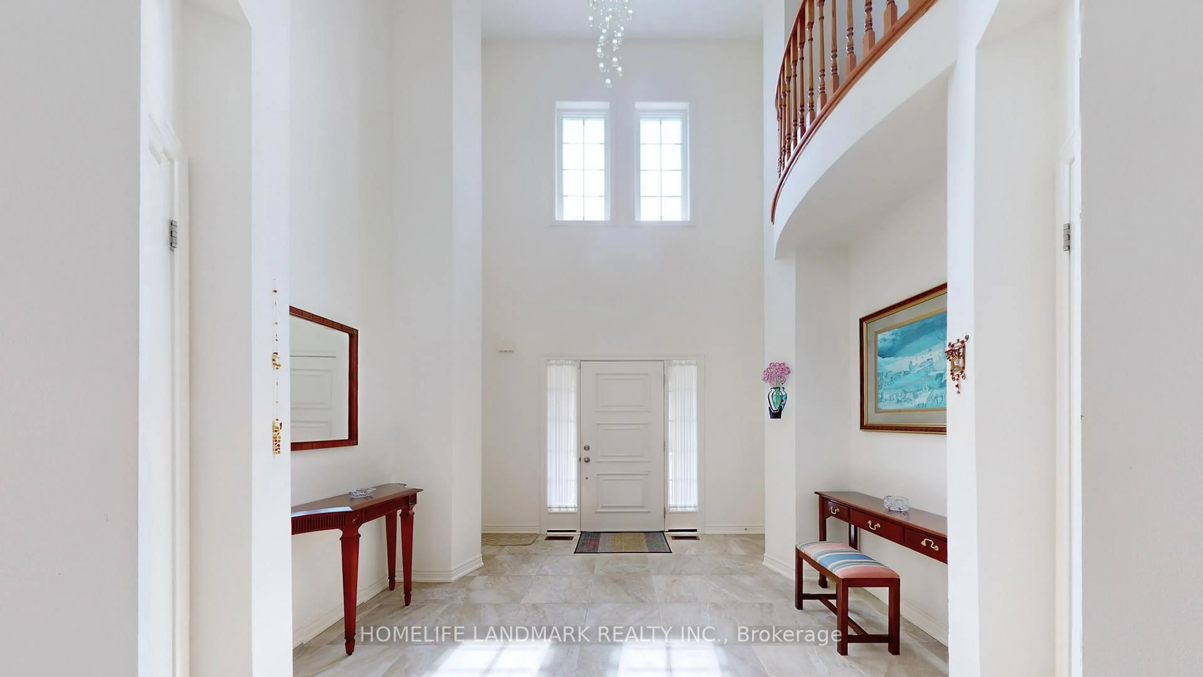 Indoor foyer for 98 Fitzmaurice Dr, Vaughan Ontario L6A 4X6