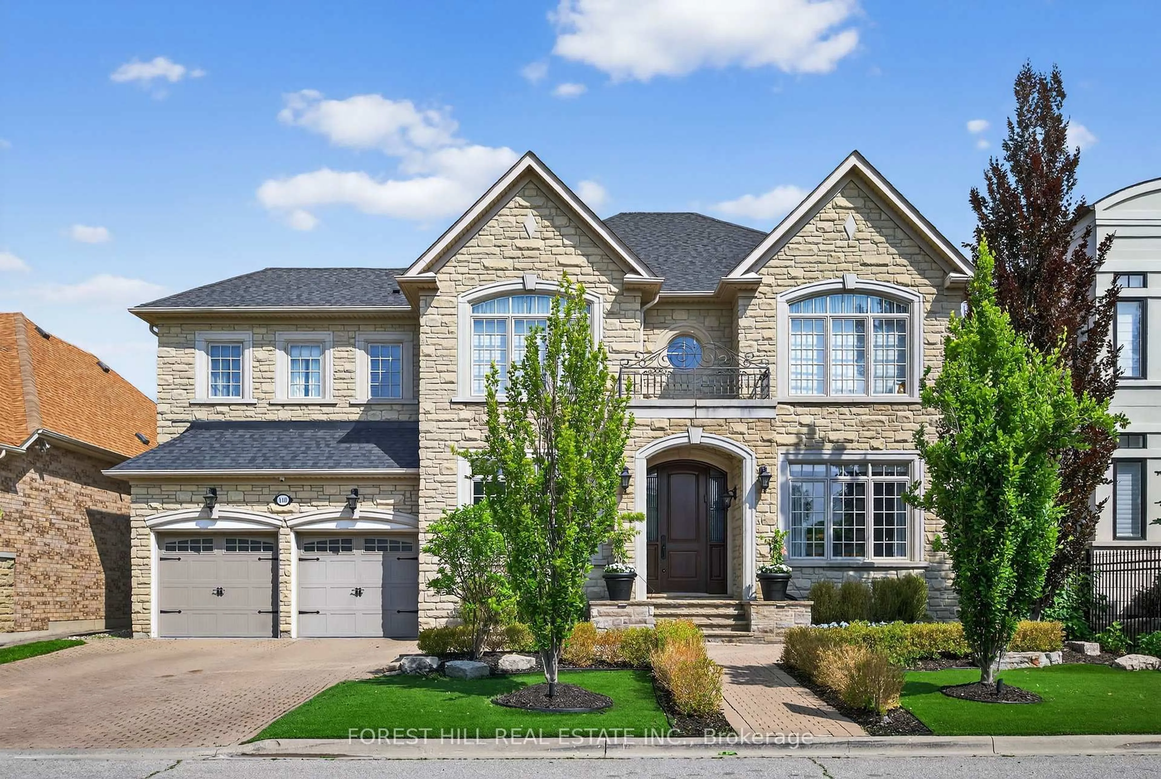 Home with brick exterior material, street for 110 Cook's Mill Cres, Vaughan Ontario L6A 0L1