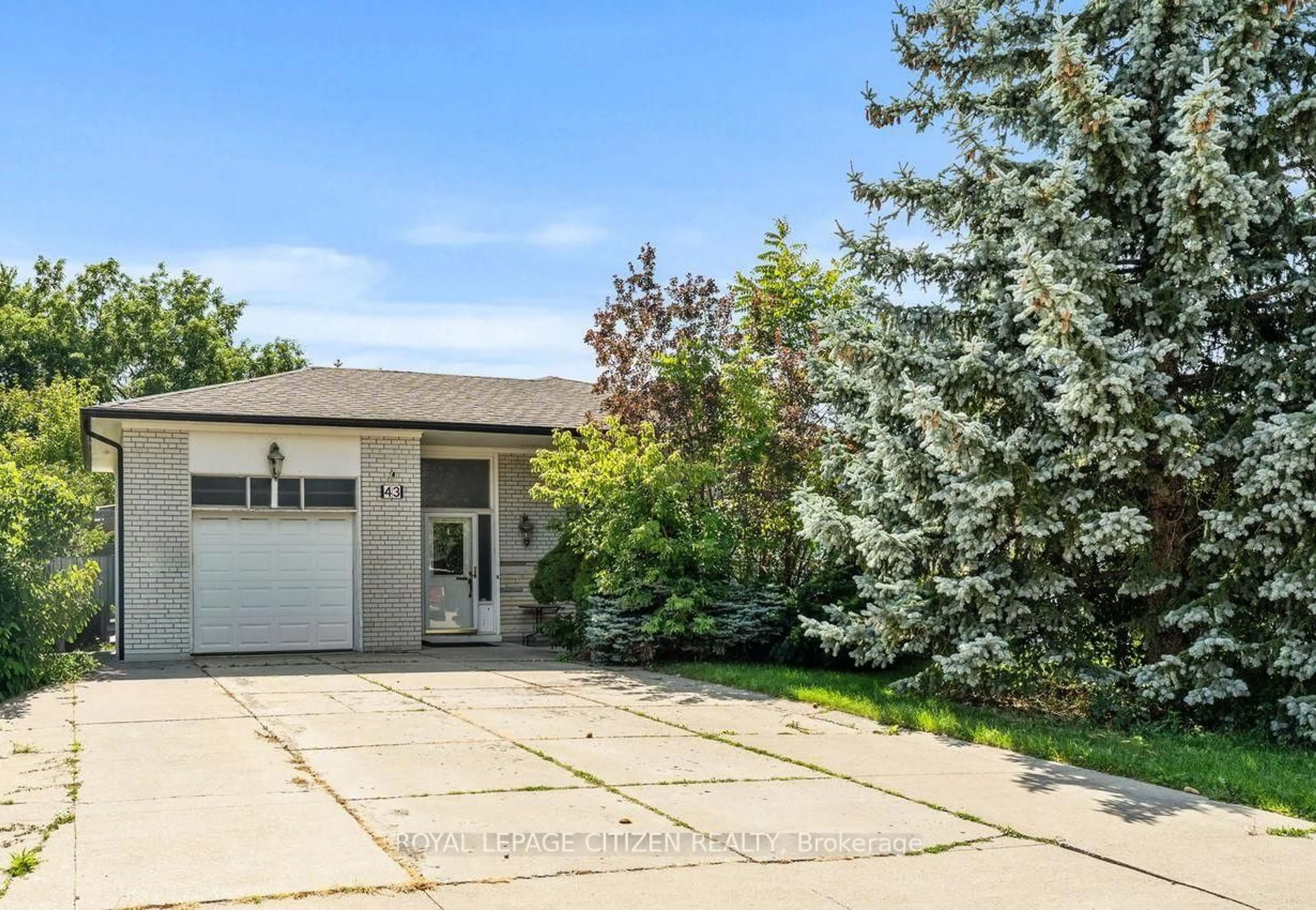 Unknown for 43 Railway St, Vaughan Ontario L6A 1P7