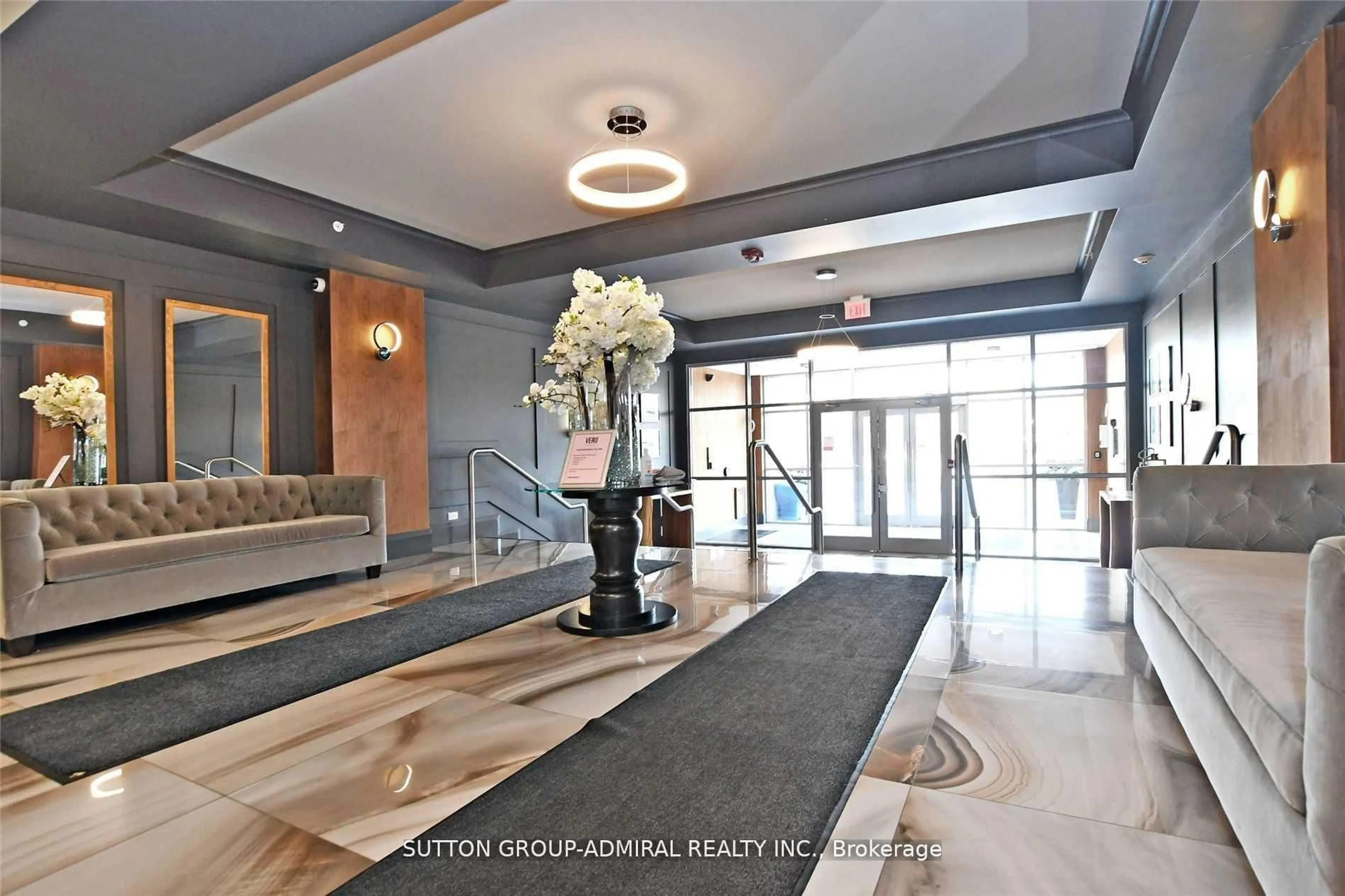 Lobby for 8302 Islington Ave #405, Vaughan Ontario L4L 0E6