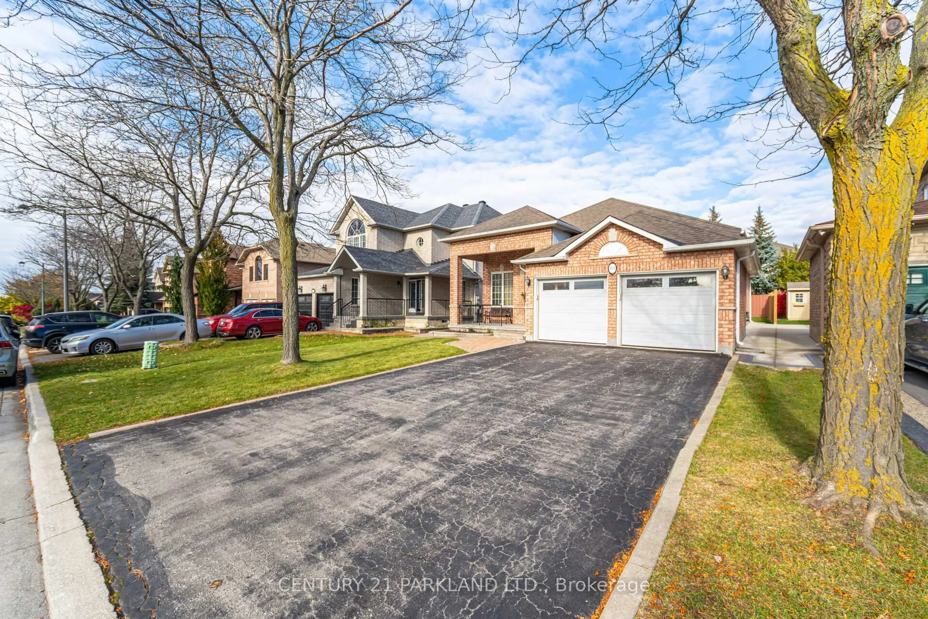 Home with brick exterior material, street for 101 Cachet Hill Cres, Vaughan Ontario L4H 1S6