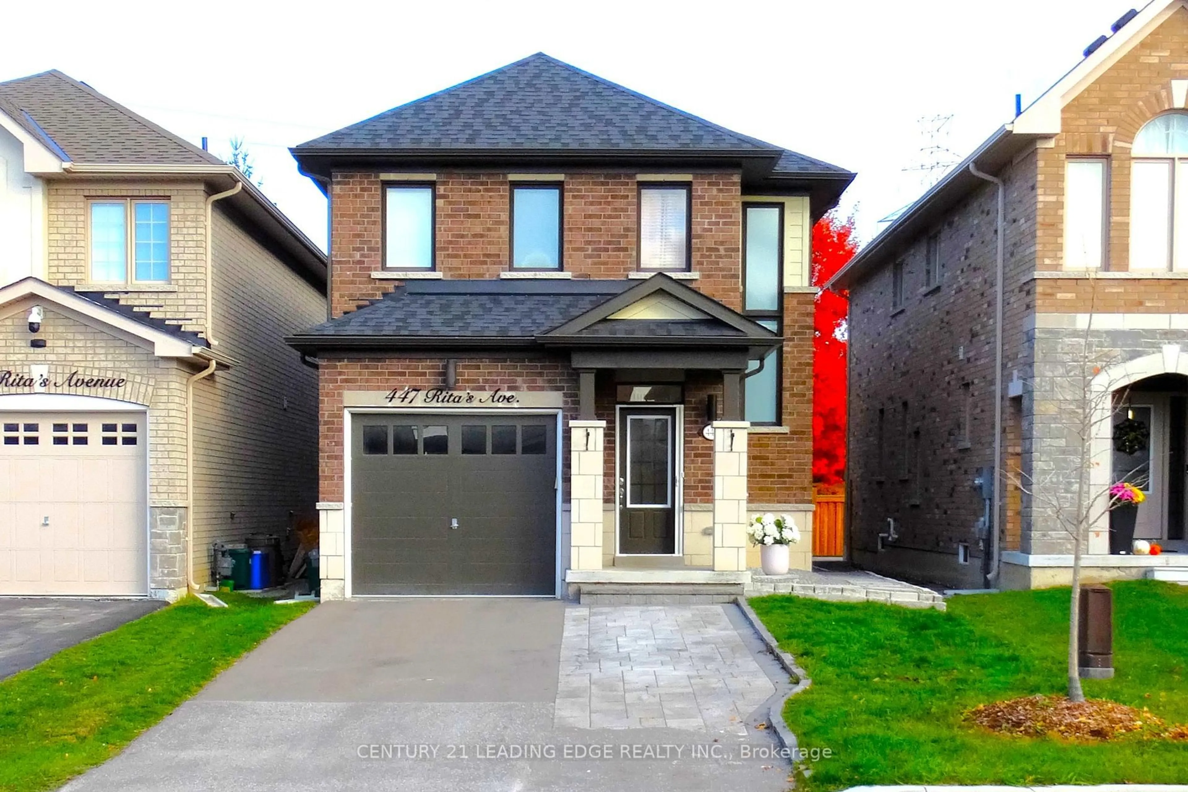 Home with brick exterior material, street for 447 Ritas Ave, Newmarket Ontario L3X 2N1